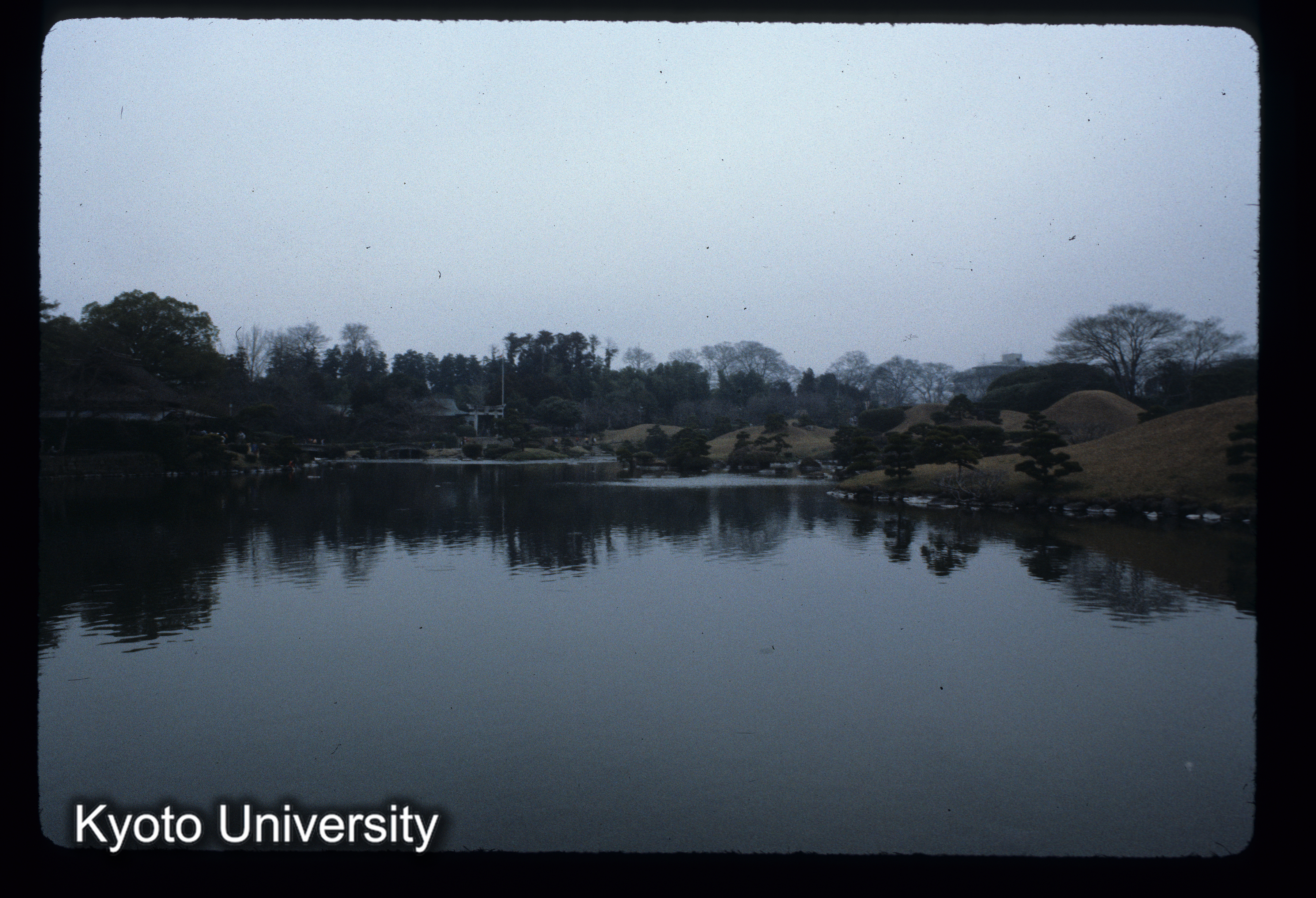 ［スライド］ (1)