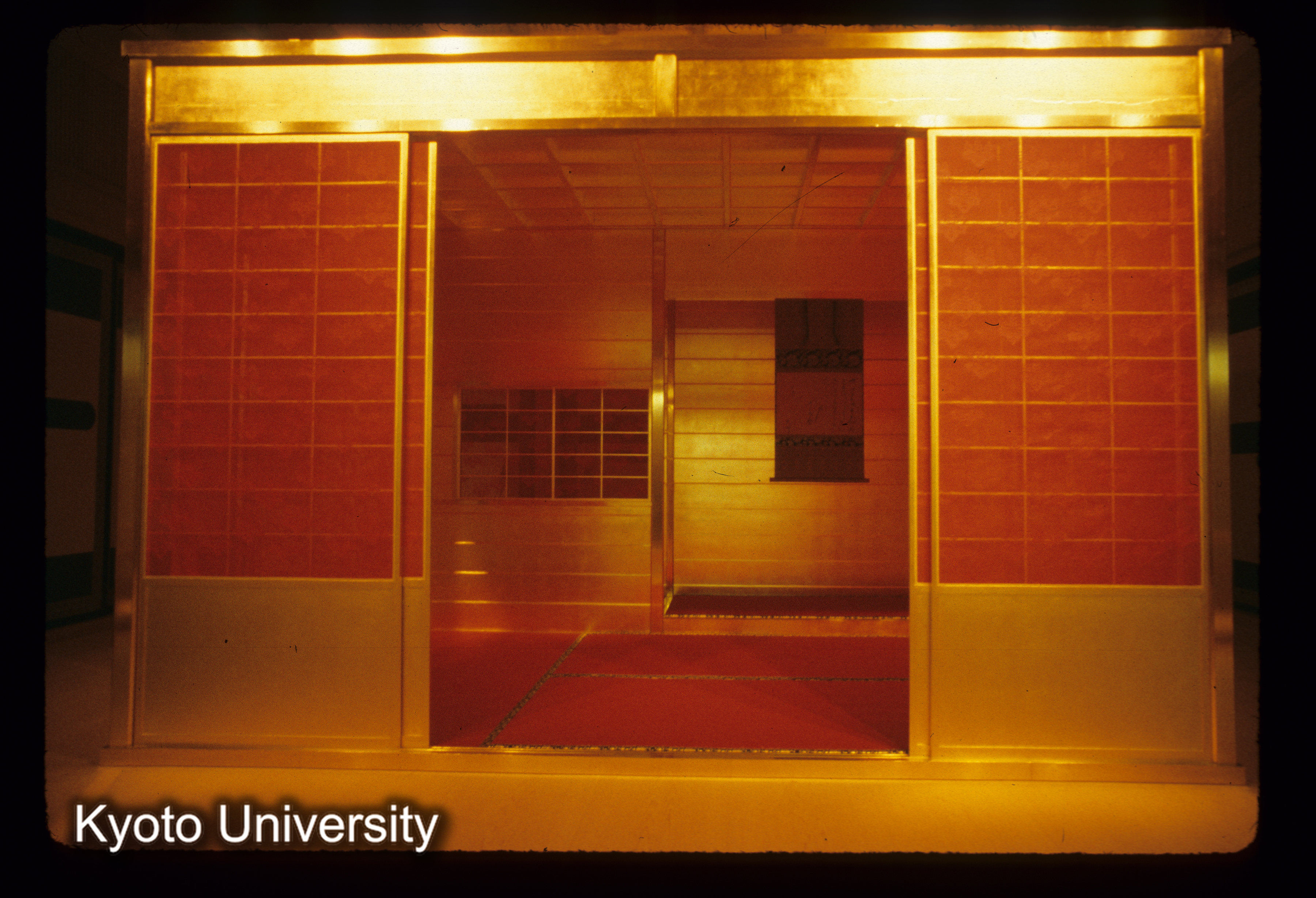 ［スライド］ (1)