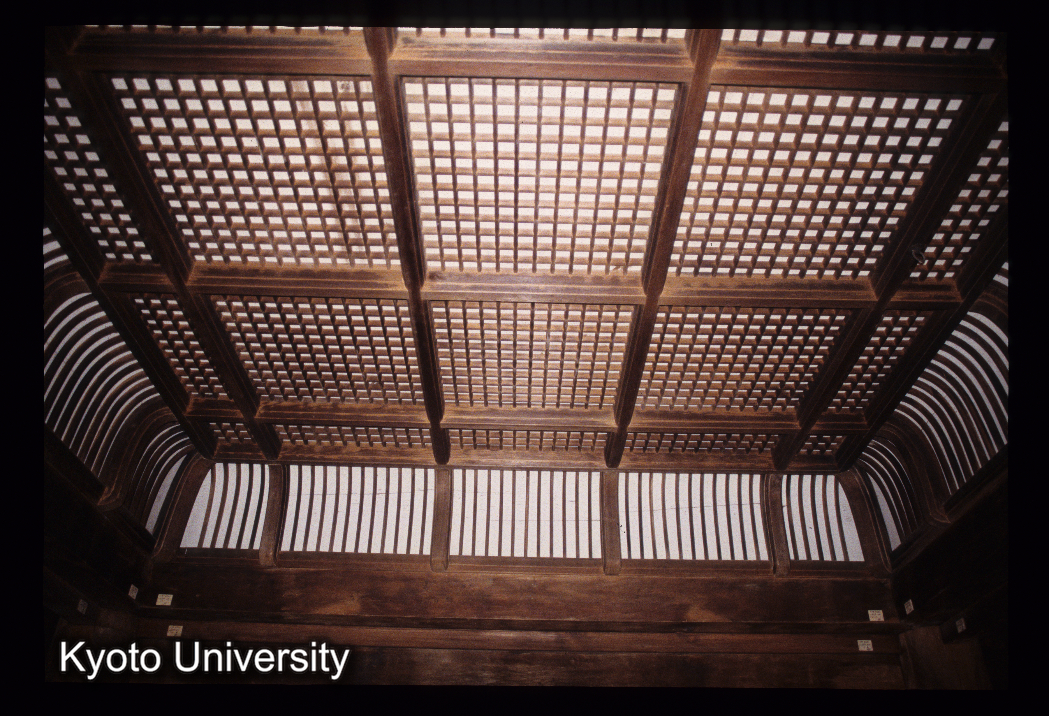 ［スライド］ (1)