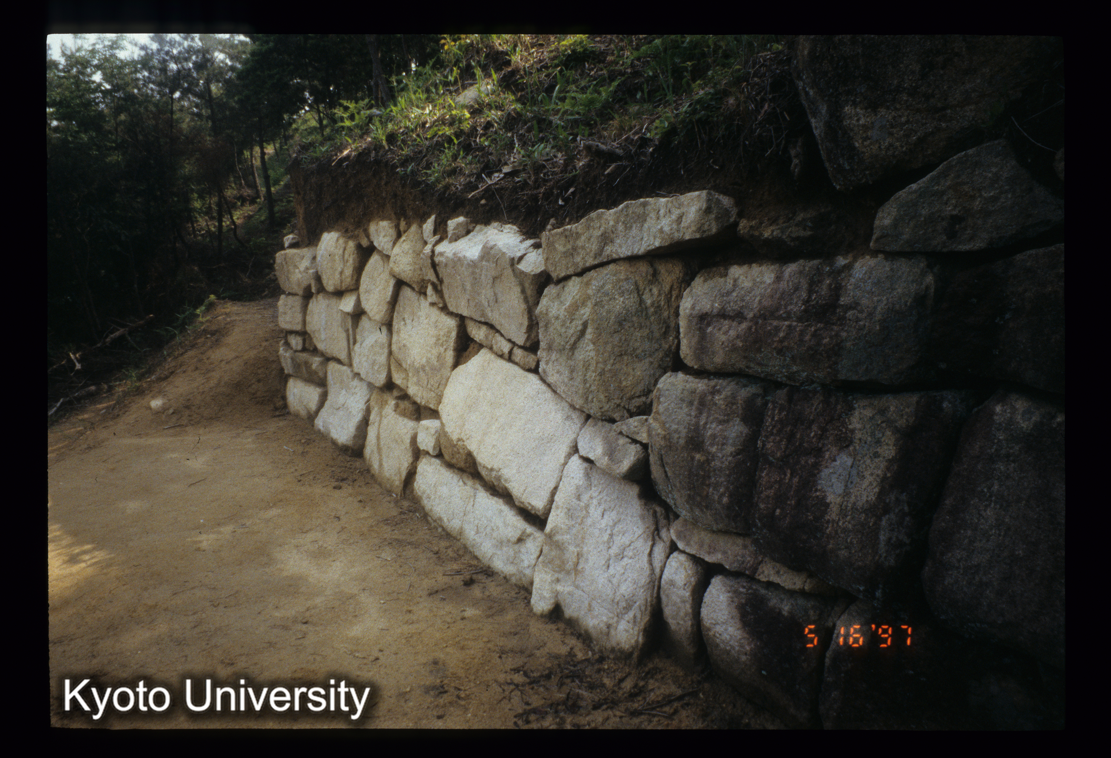 ［スライド］ (1)