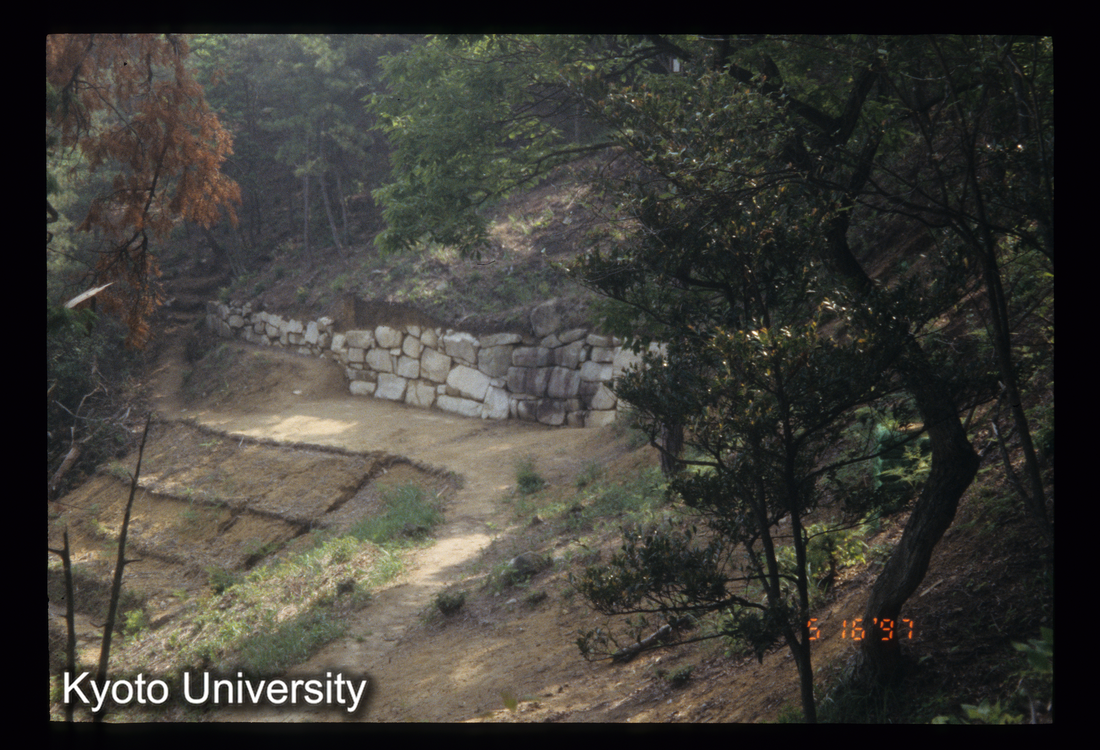 ［スライド］ (1)