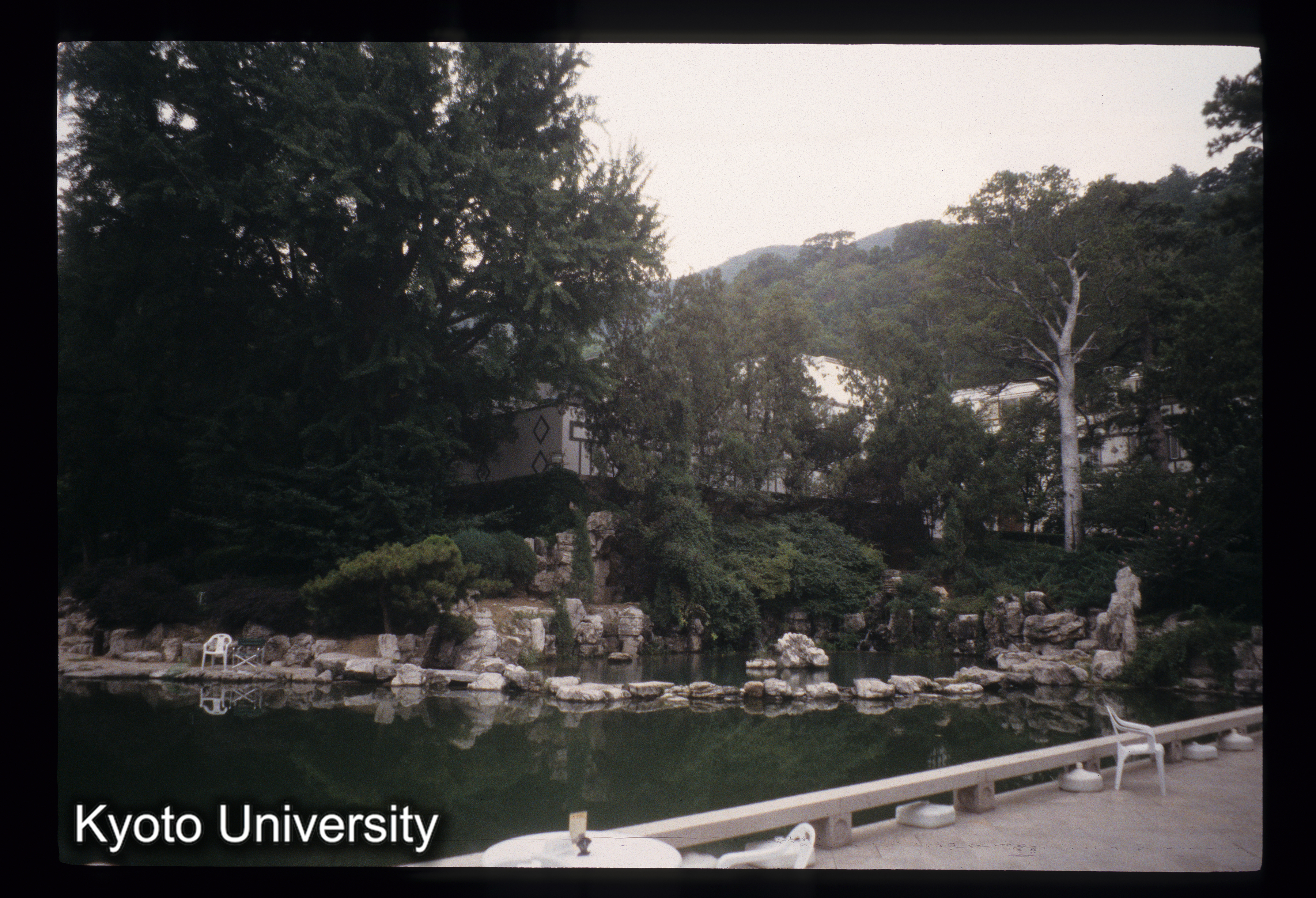 ［スライド］ (1)