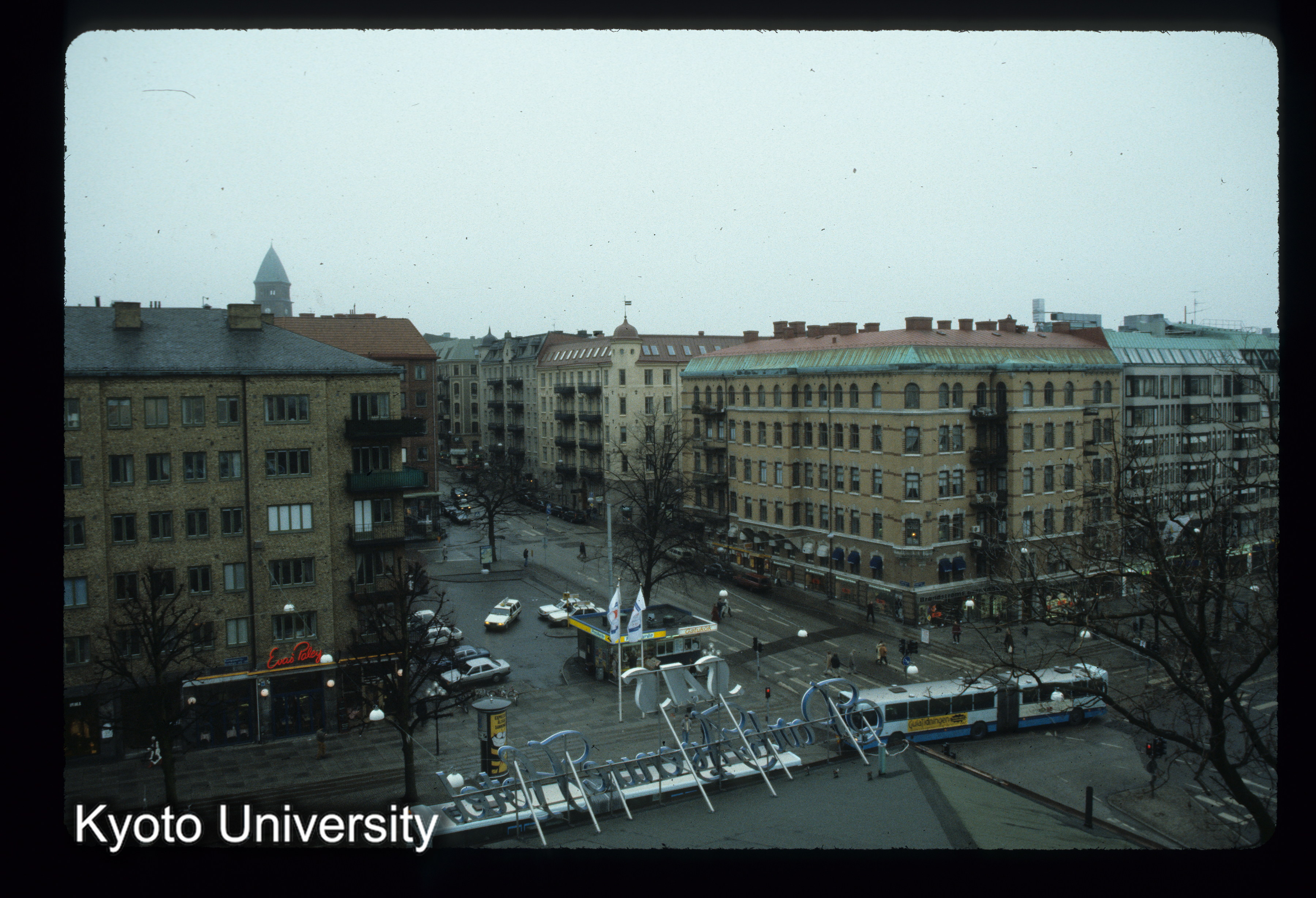 ［スライド］ (1)