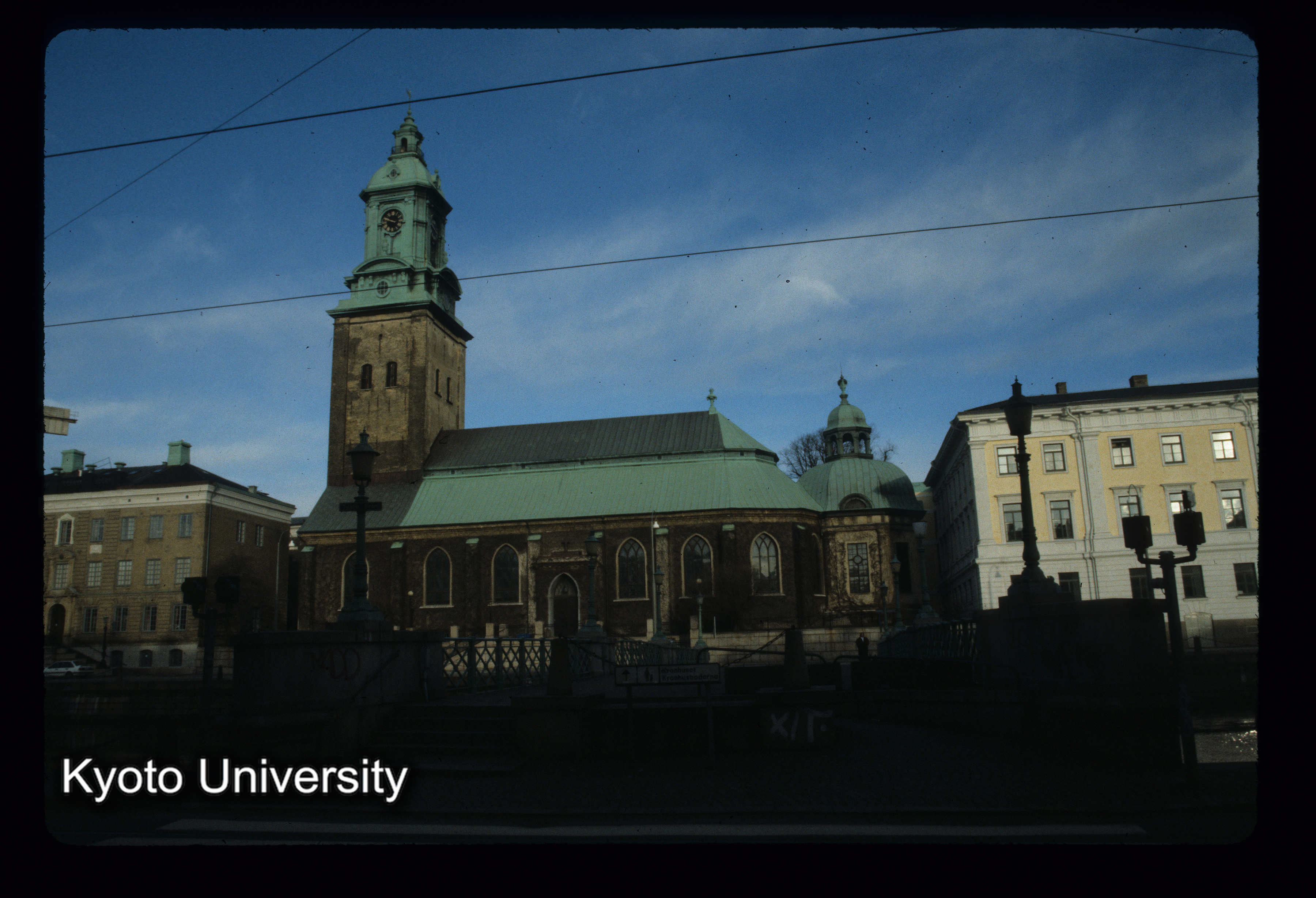 ［スライド］ (1)