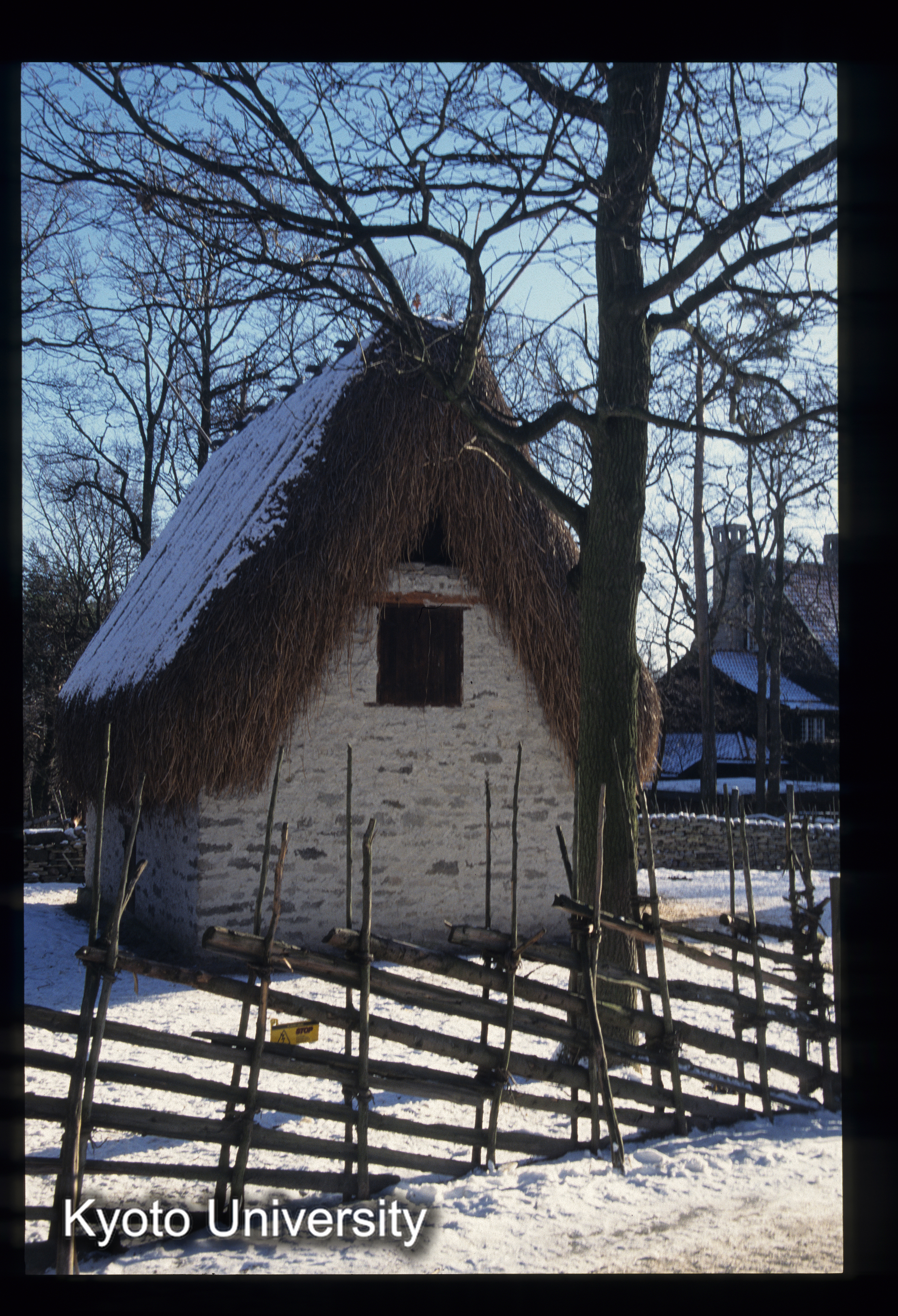 ［スライド］ (1)