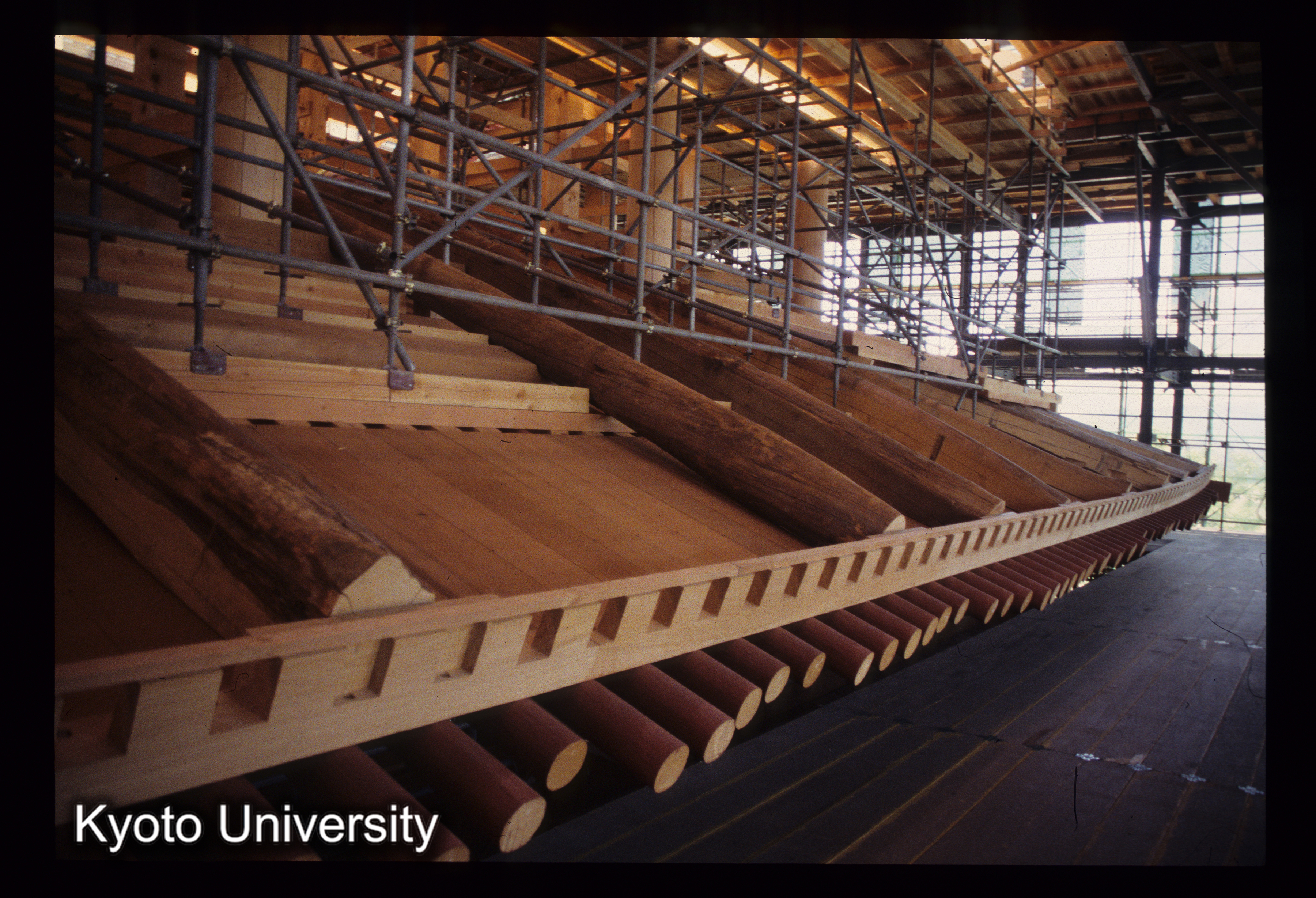 ［スライド］ (1)