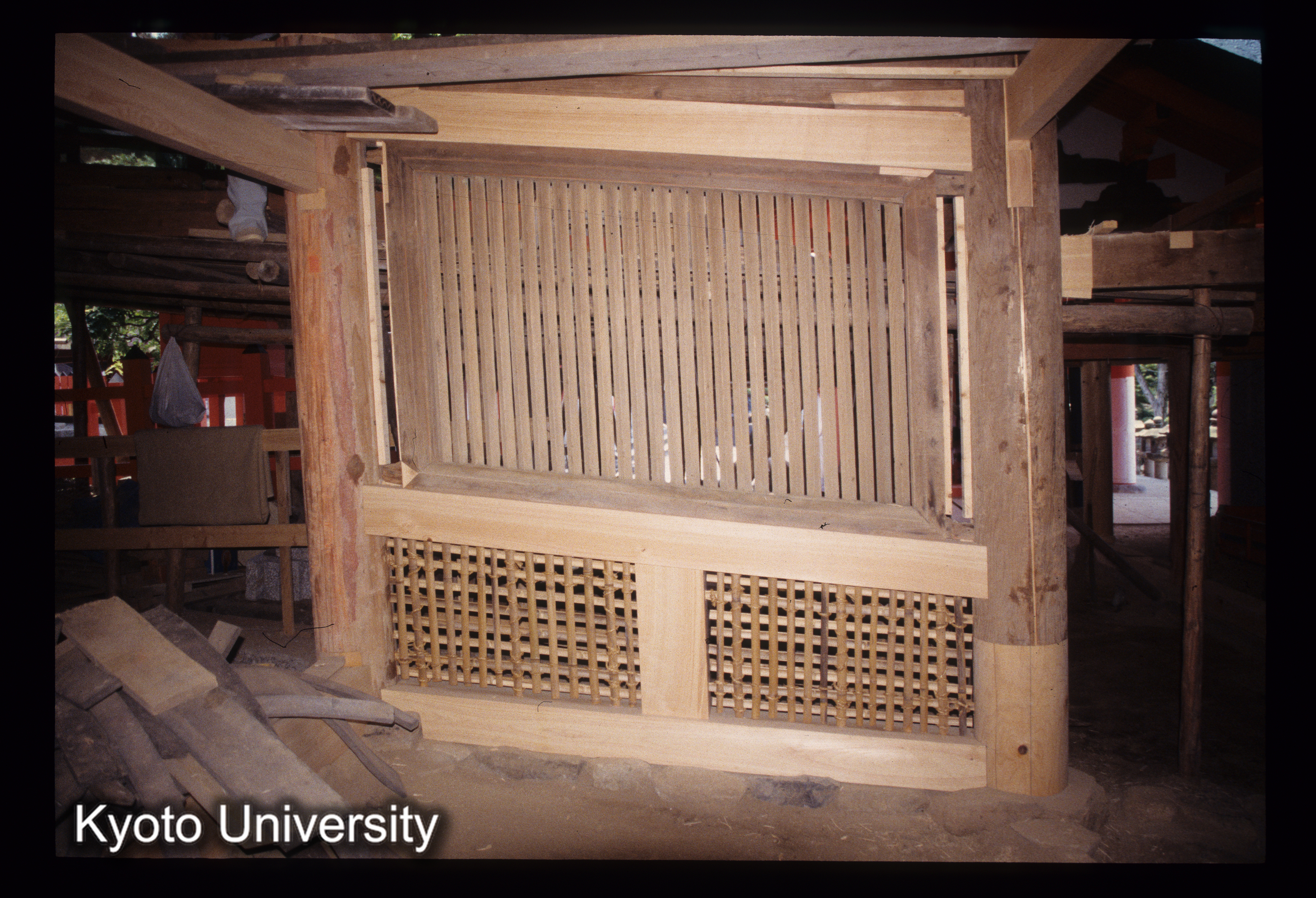 ［スライド］ (1)