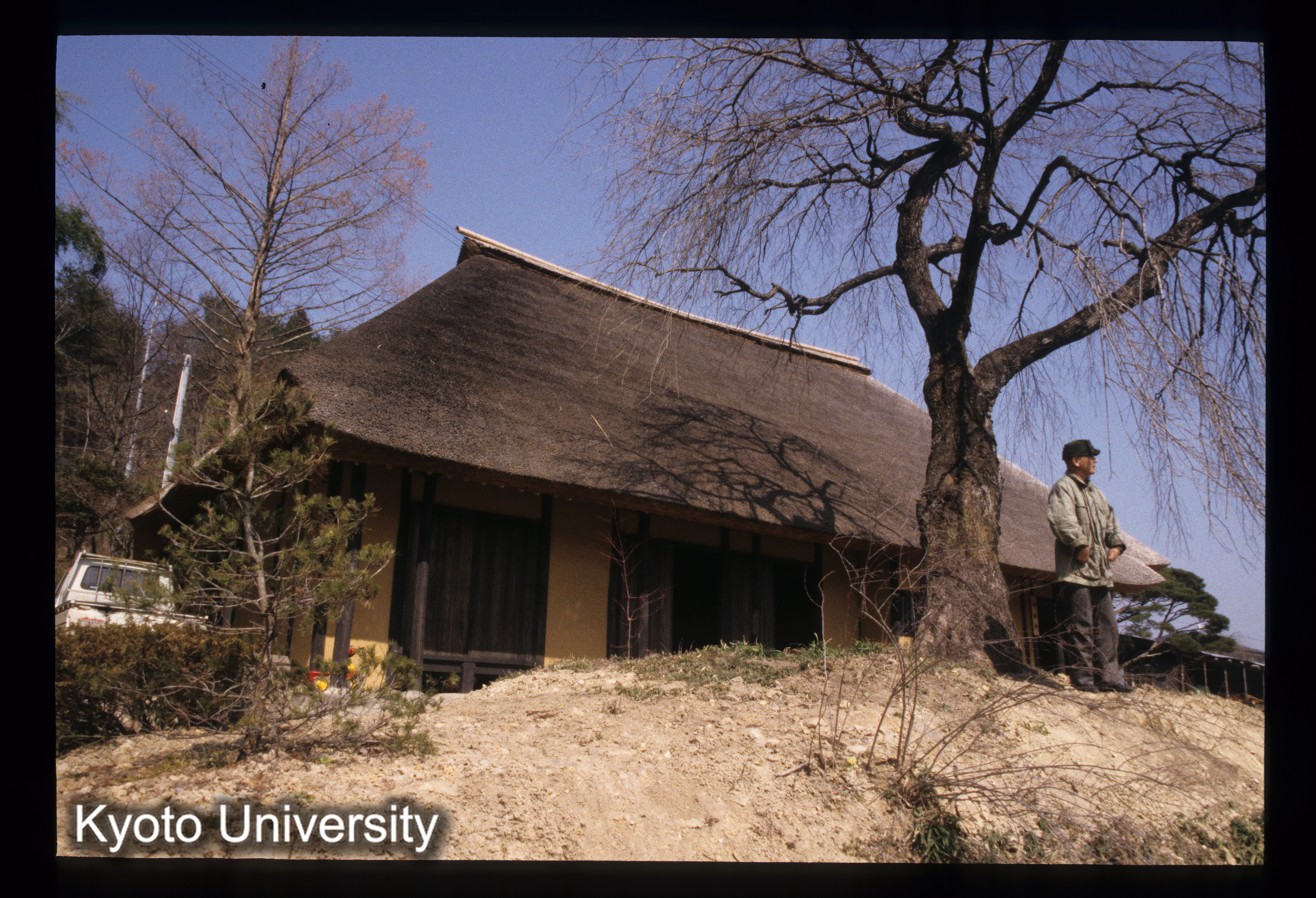 ［スライド］ (1)