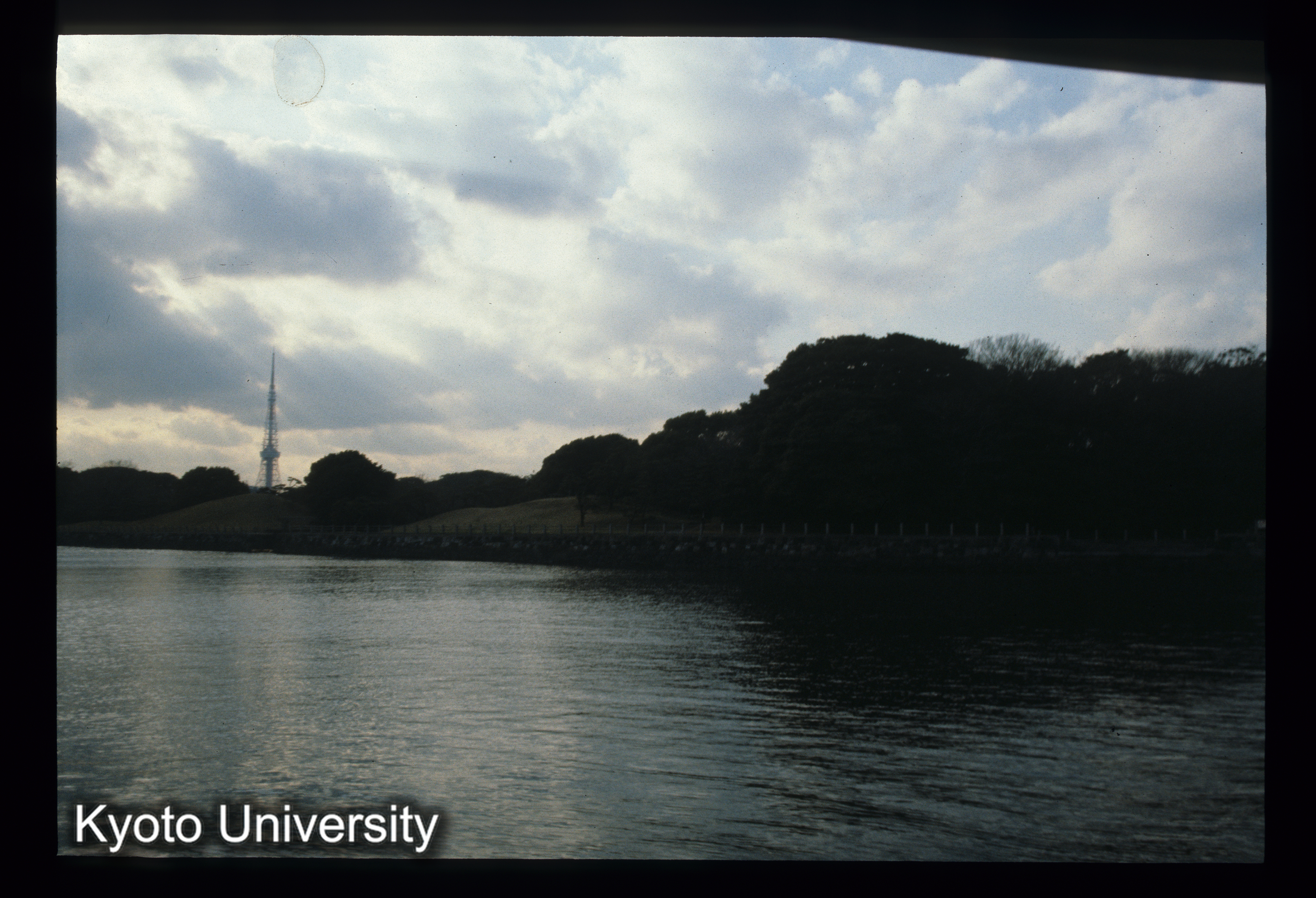 ［スライド］ (1)