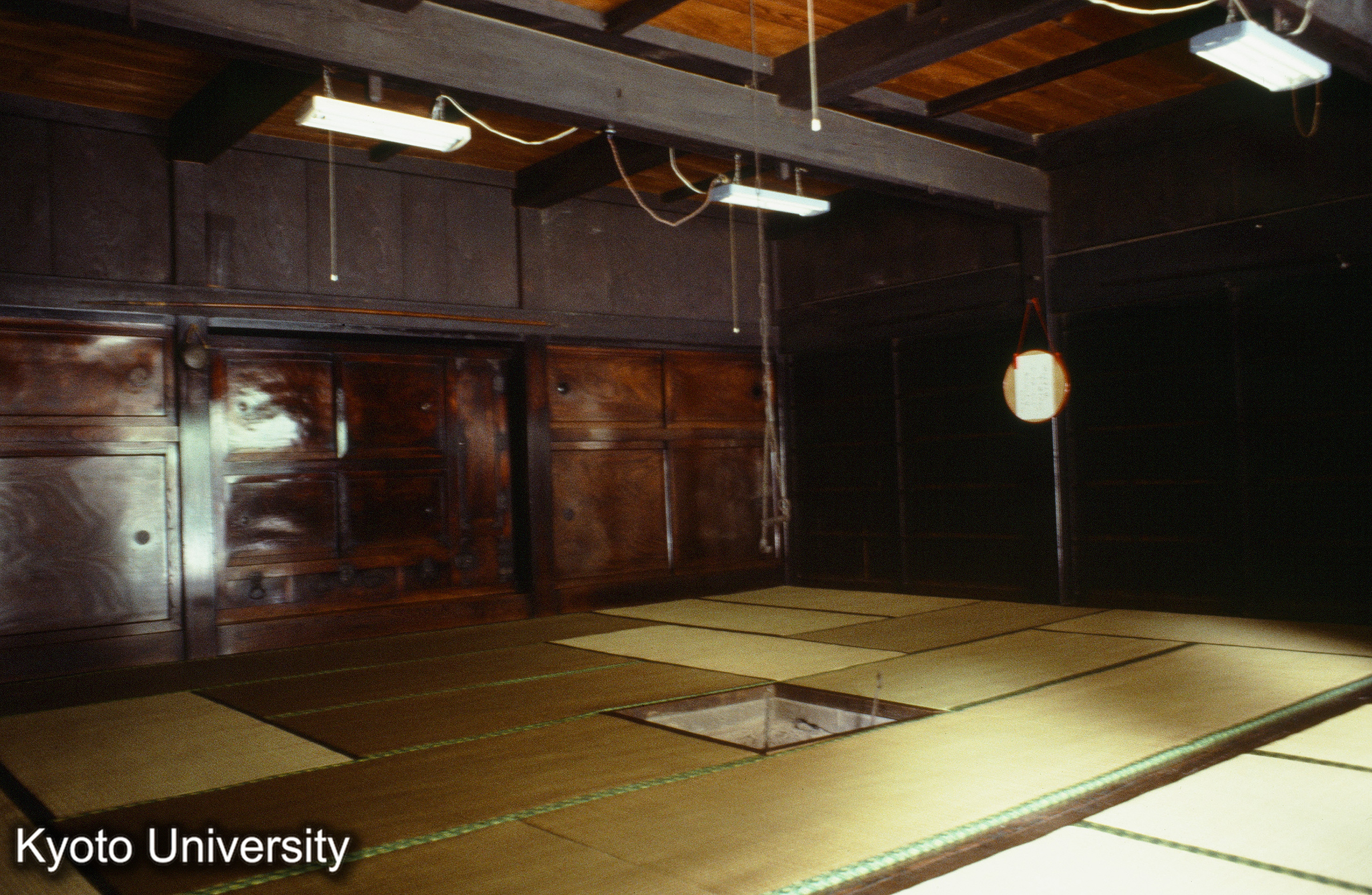 ［スライド］ (1)