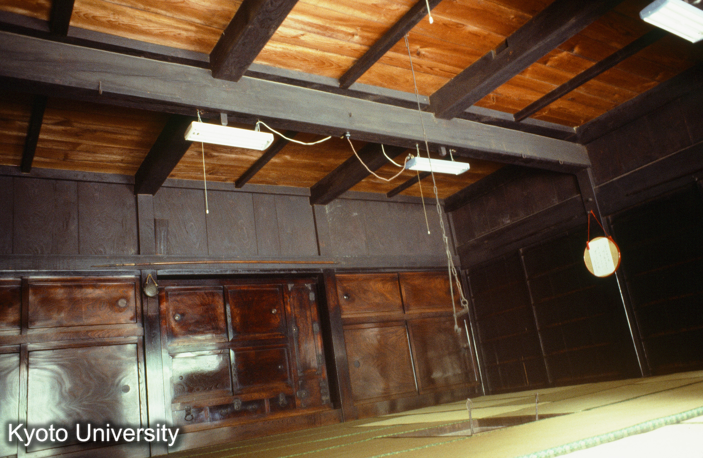 ［スライド］ (1)