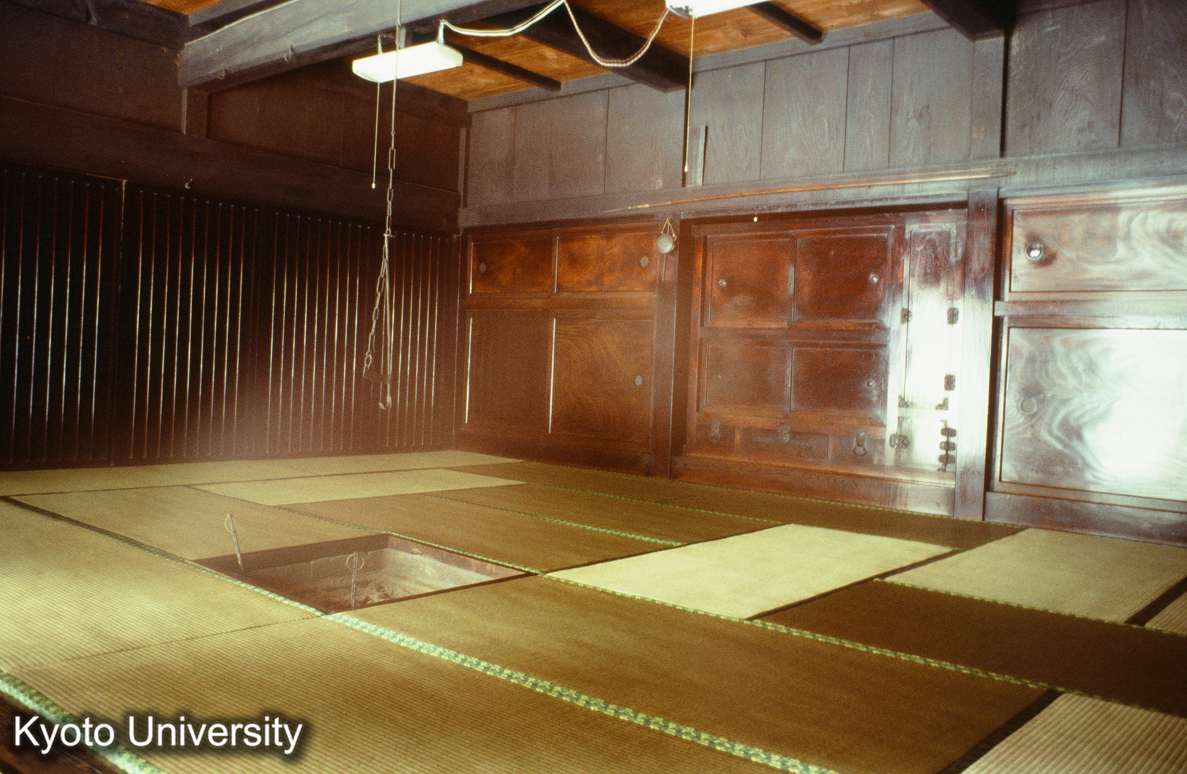 ［スライド］ (1)