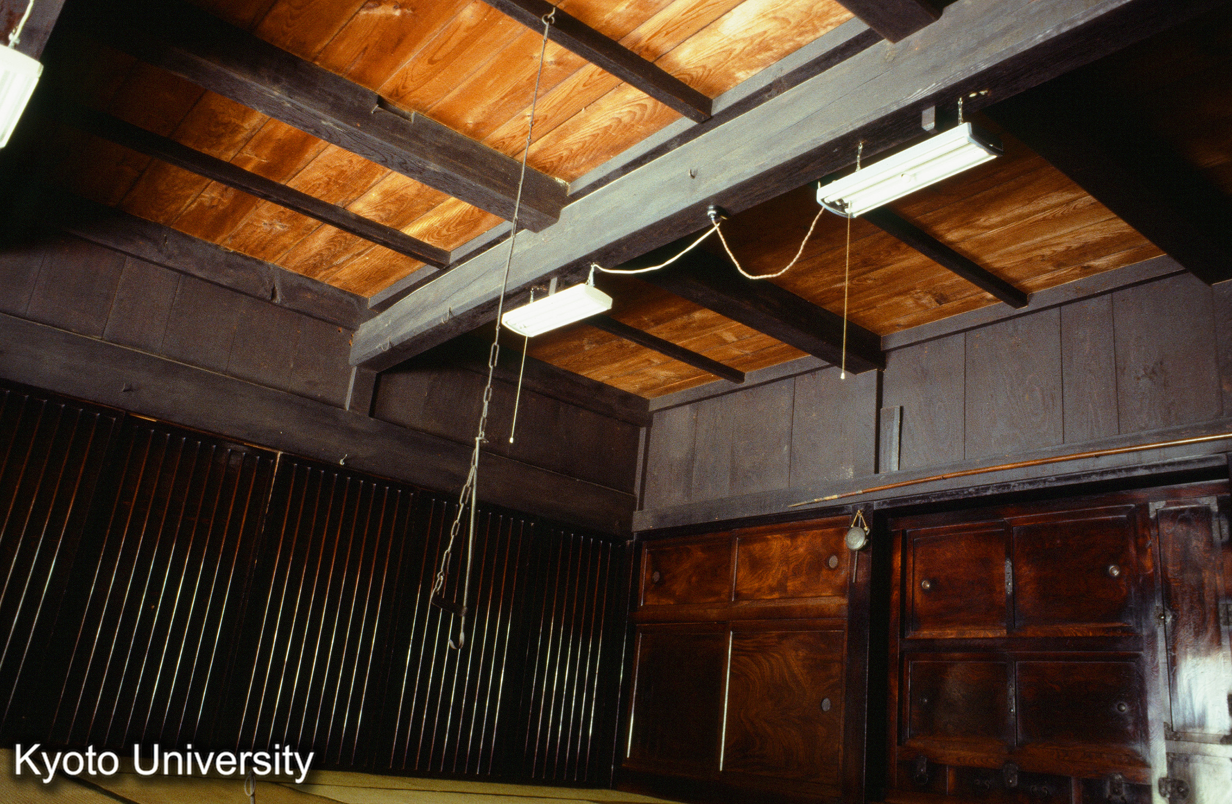 ［スライド］ (1)