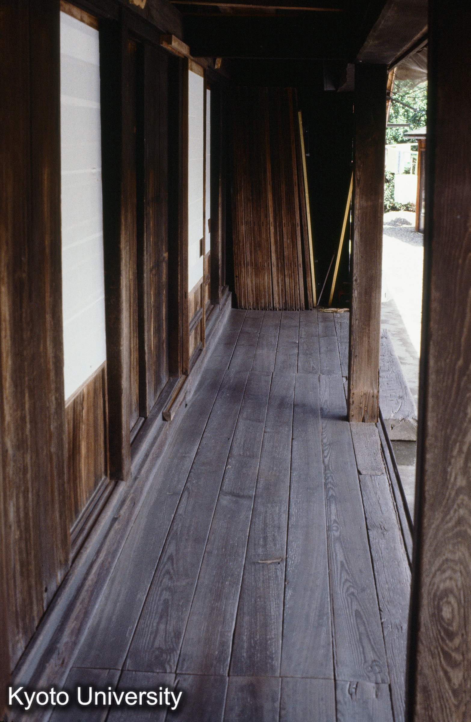 ［スライド］ (1)