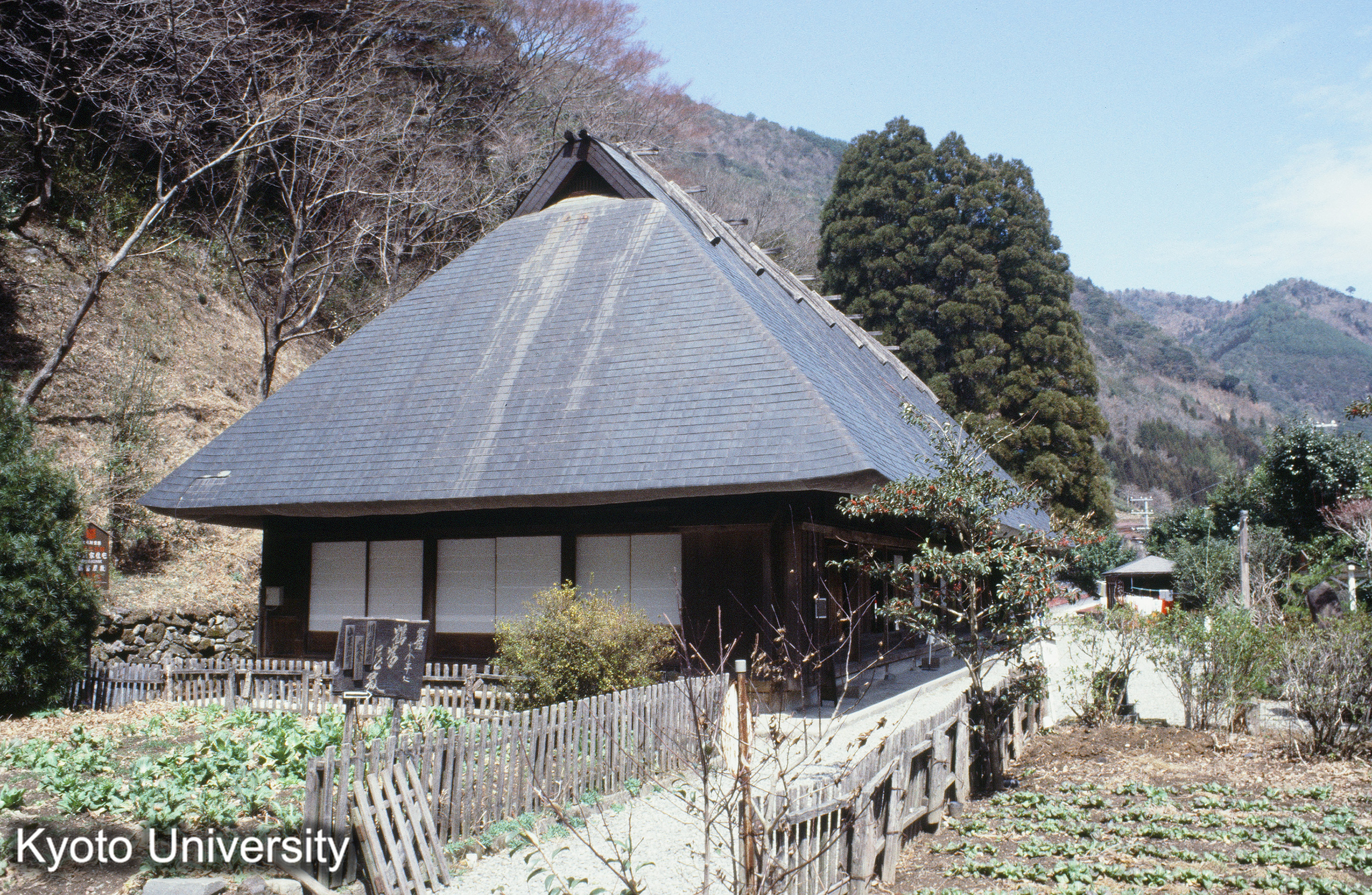 ［スライド］ (1)