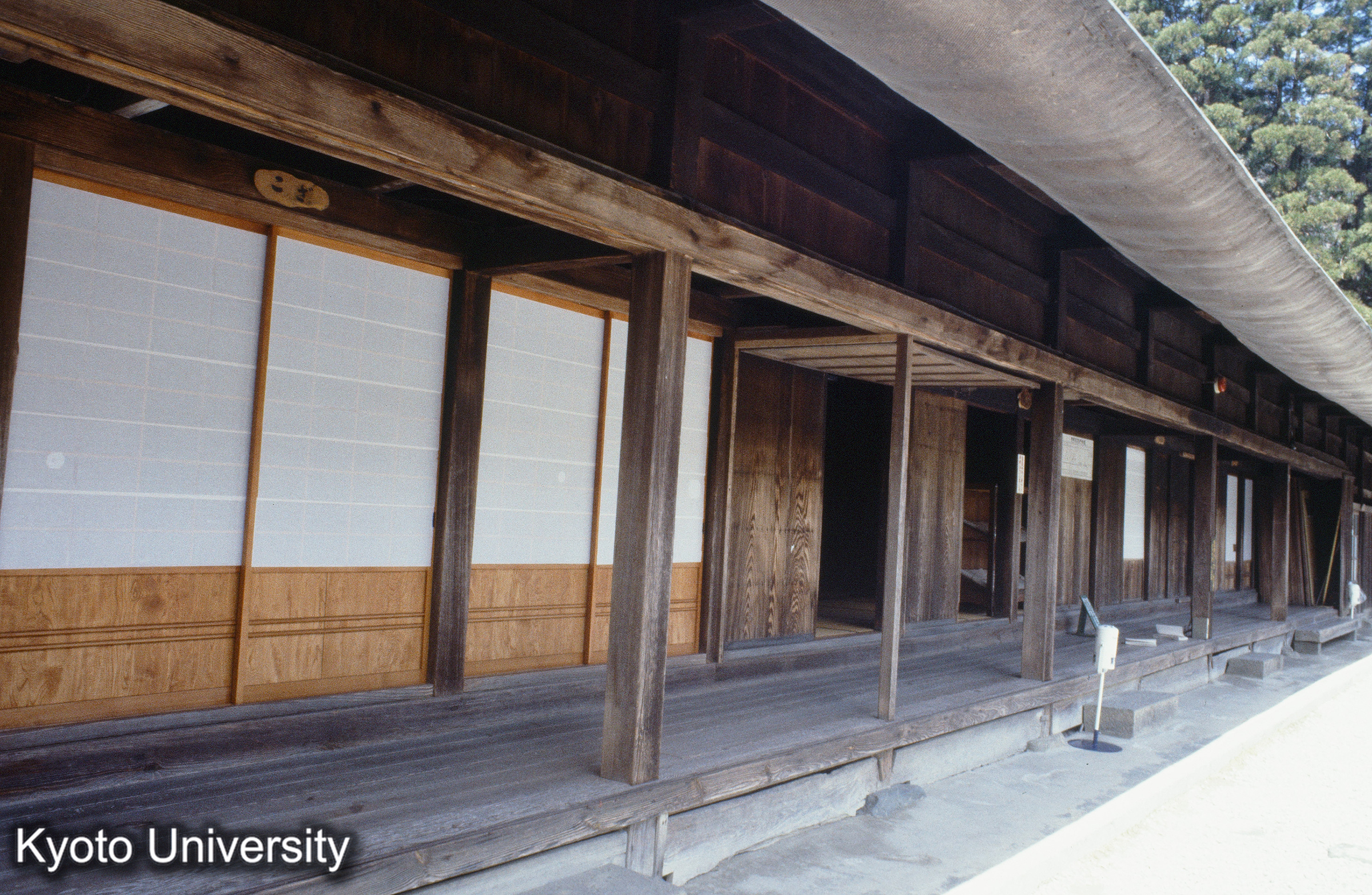 ［スライド］ (1)