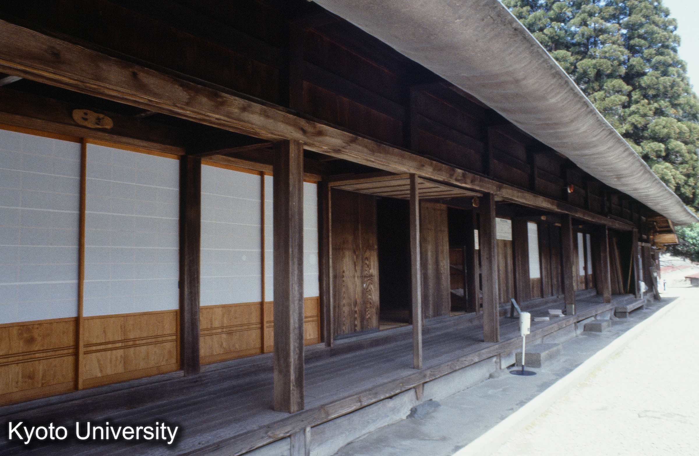 ［スライド］ (1)