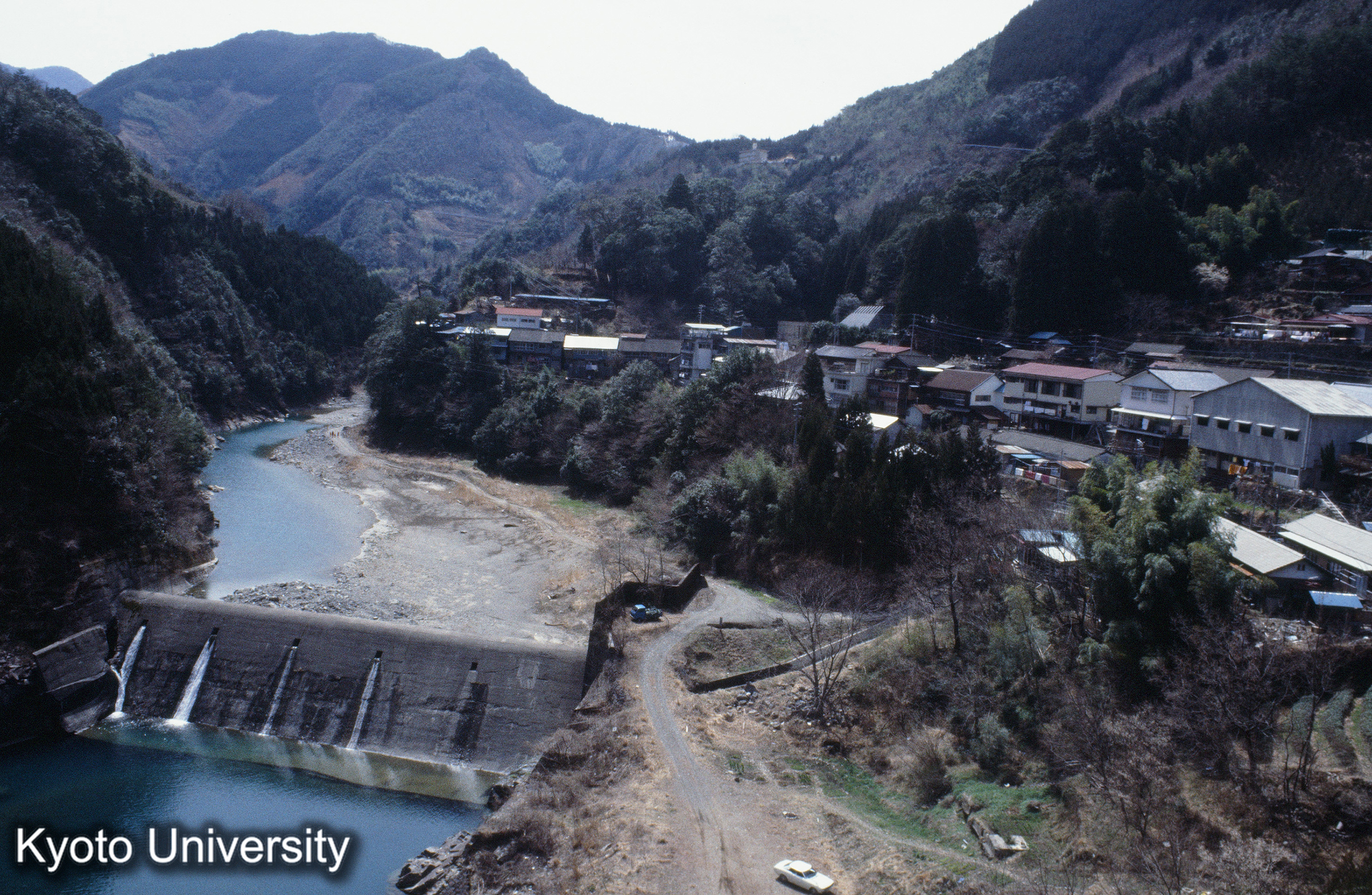 ［スライド］ (1)