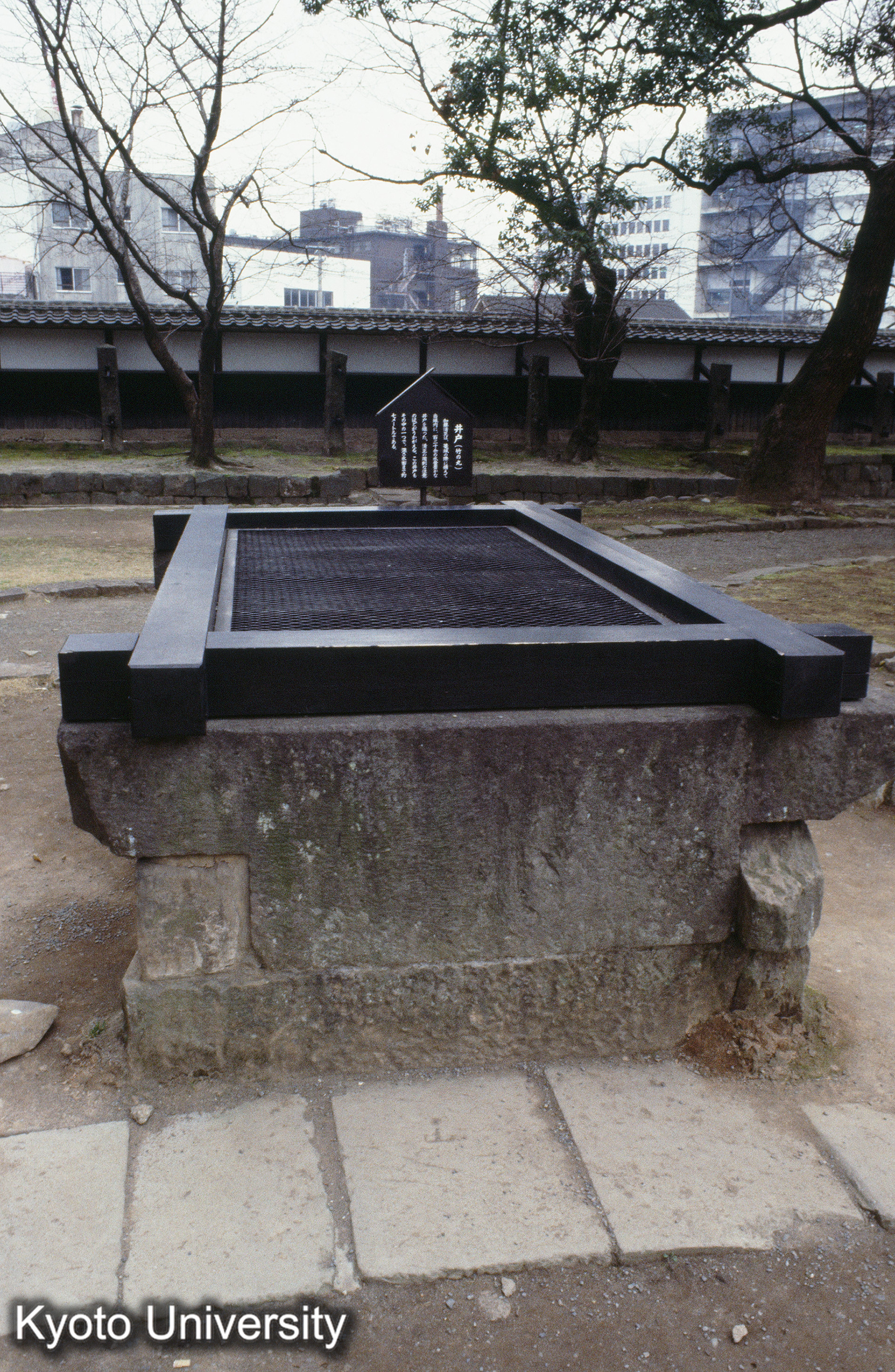 ［スライド］ (1)