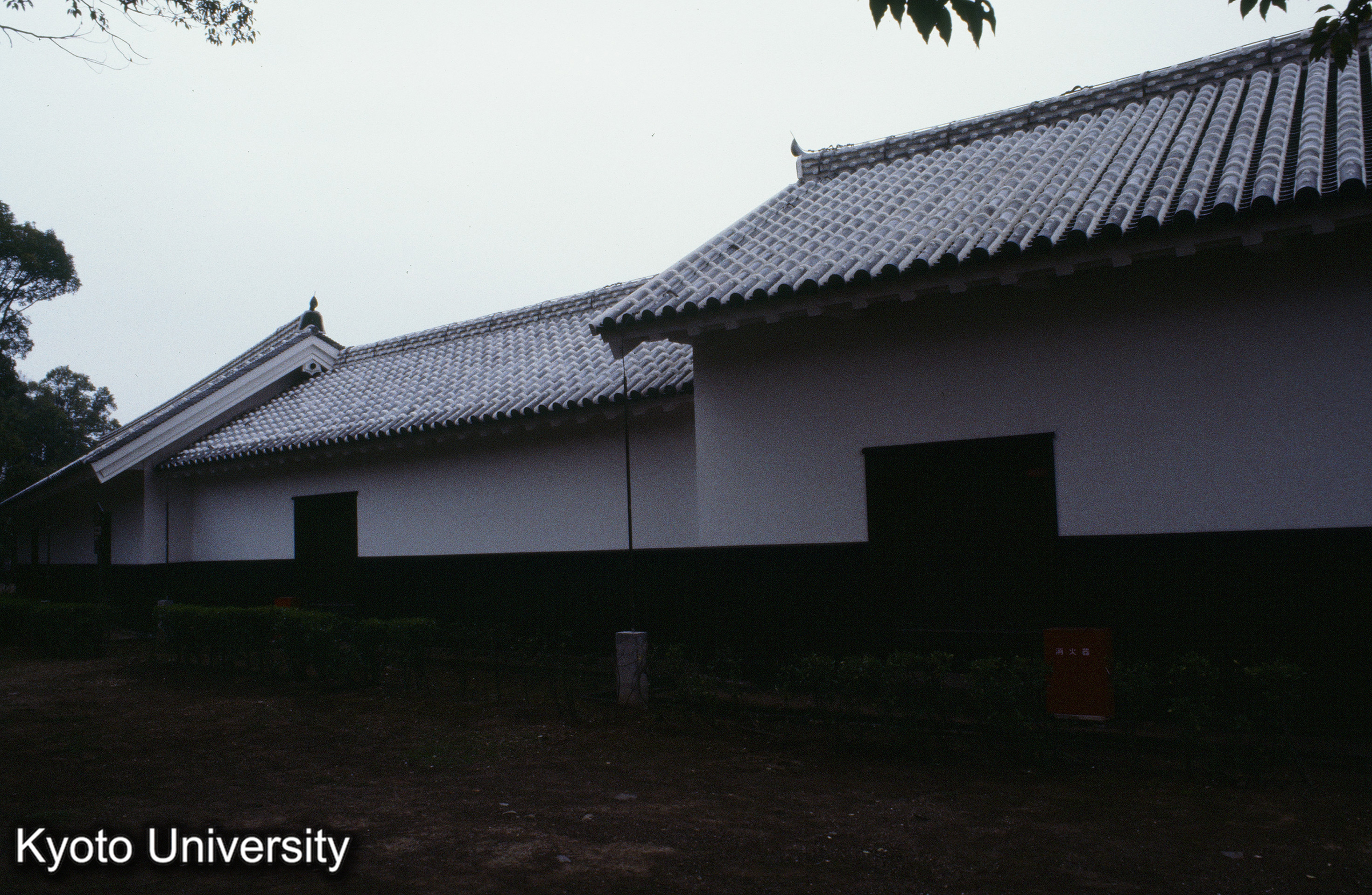 ［スライド］ (1)