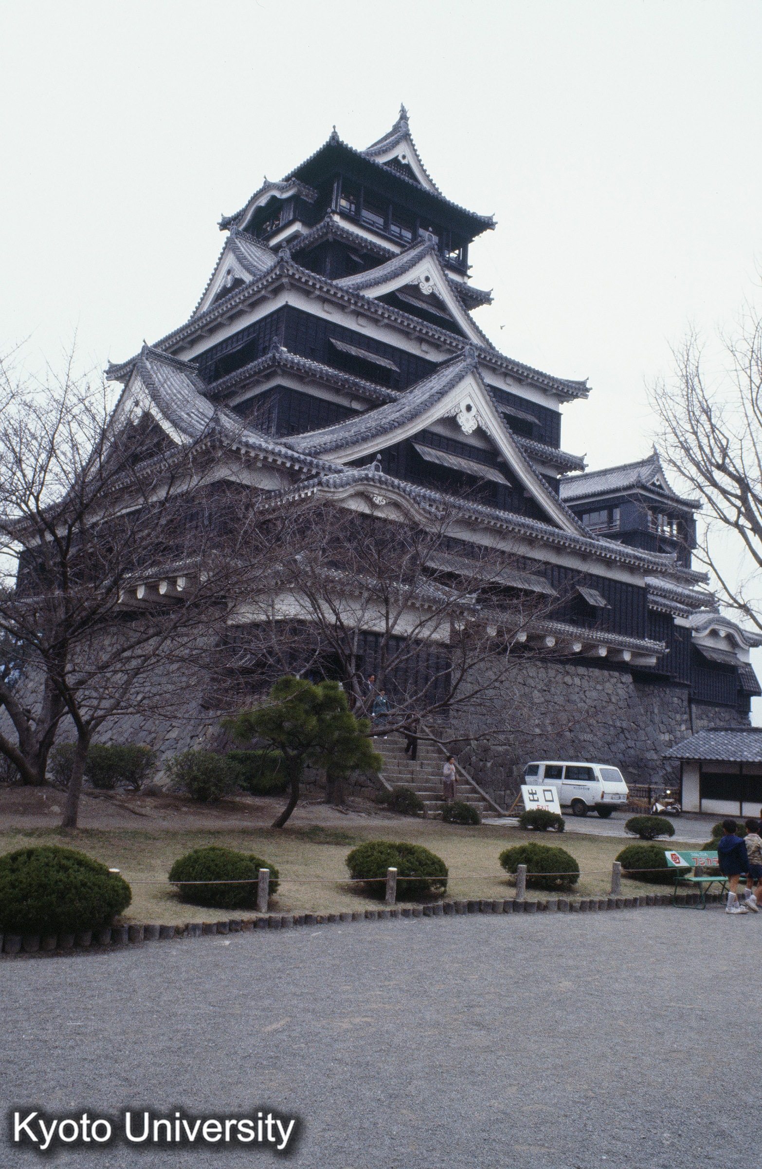 ［スライド］ (1)