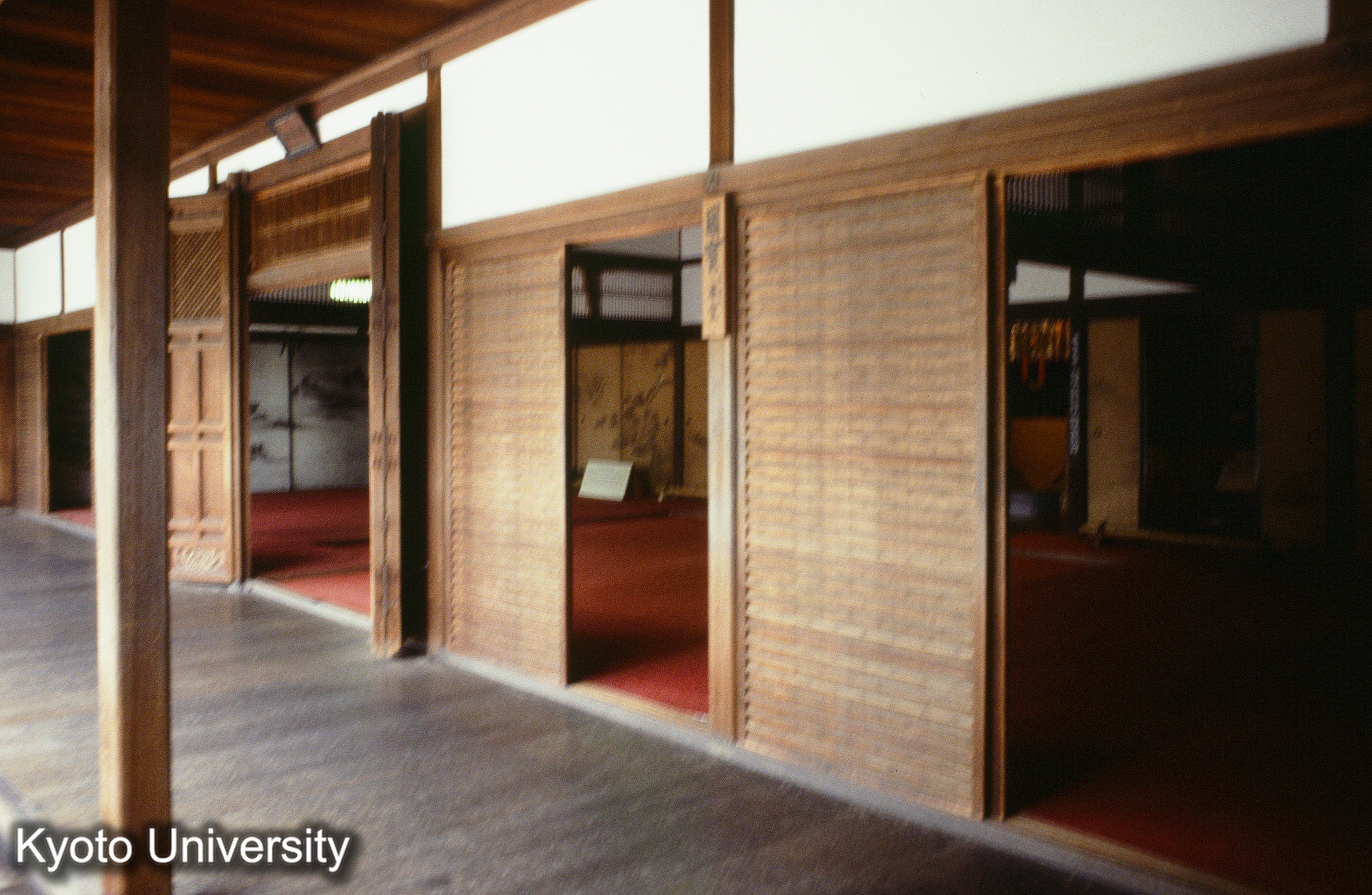 ［スライド］ (1)