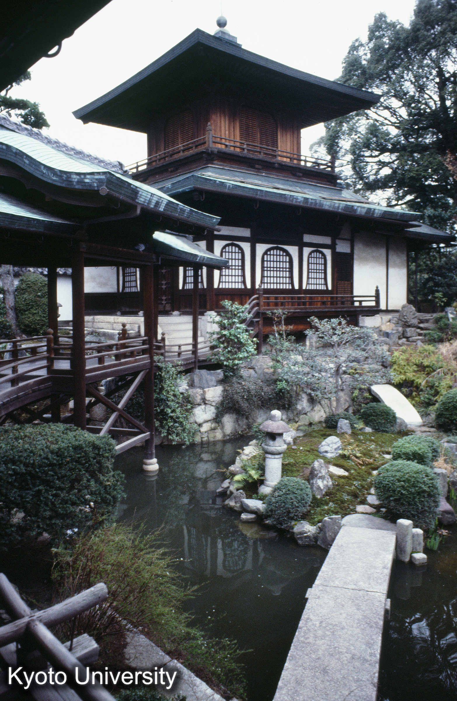 ［スライド］ (1)