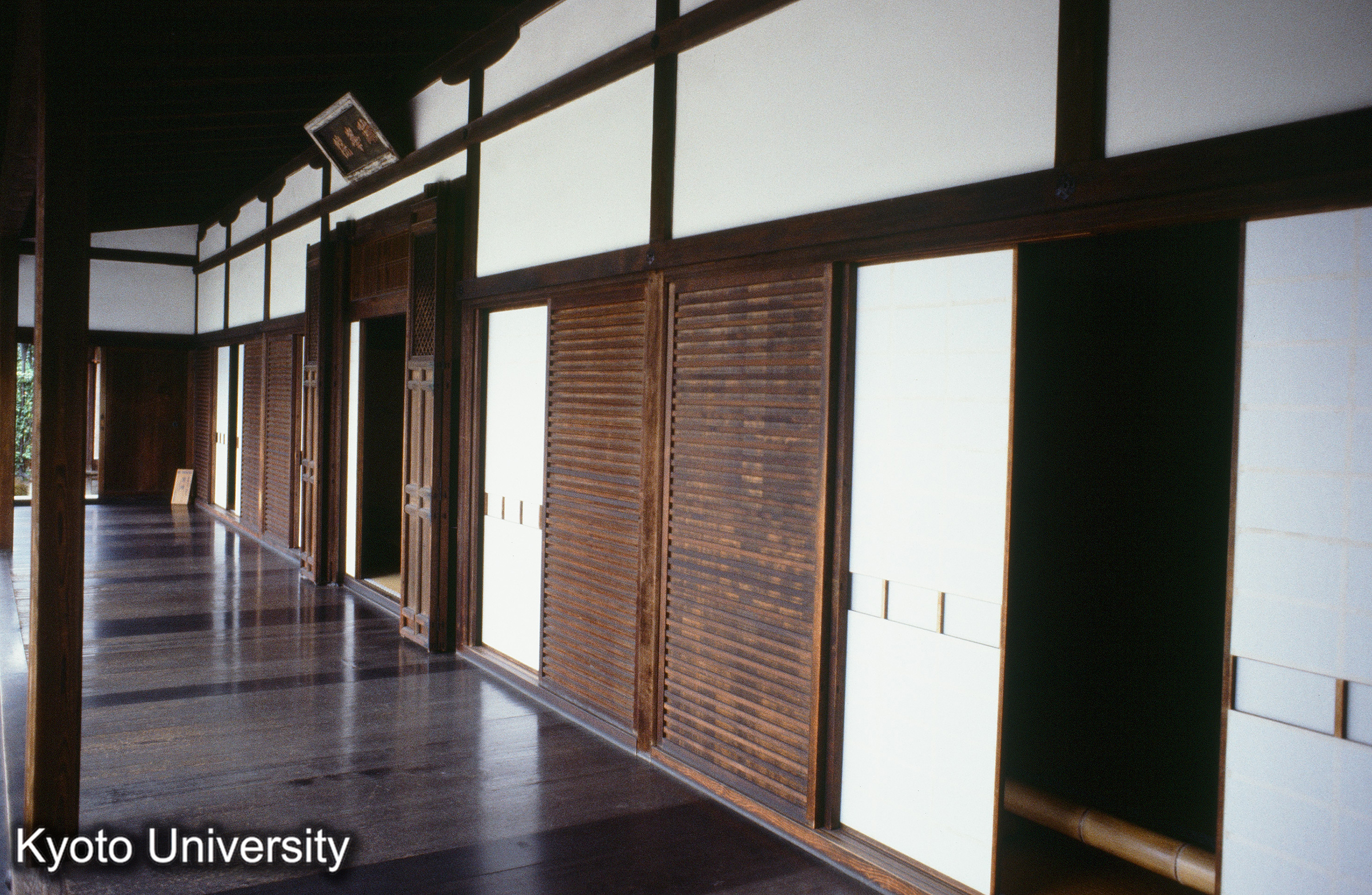 ［スライド］ (1)