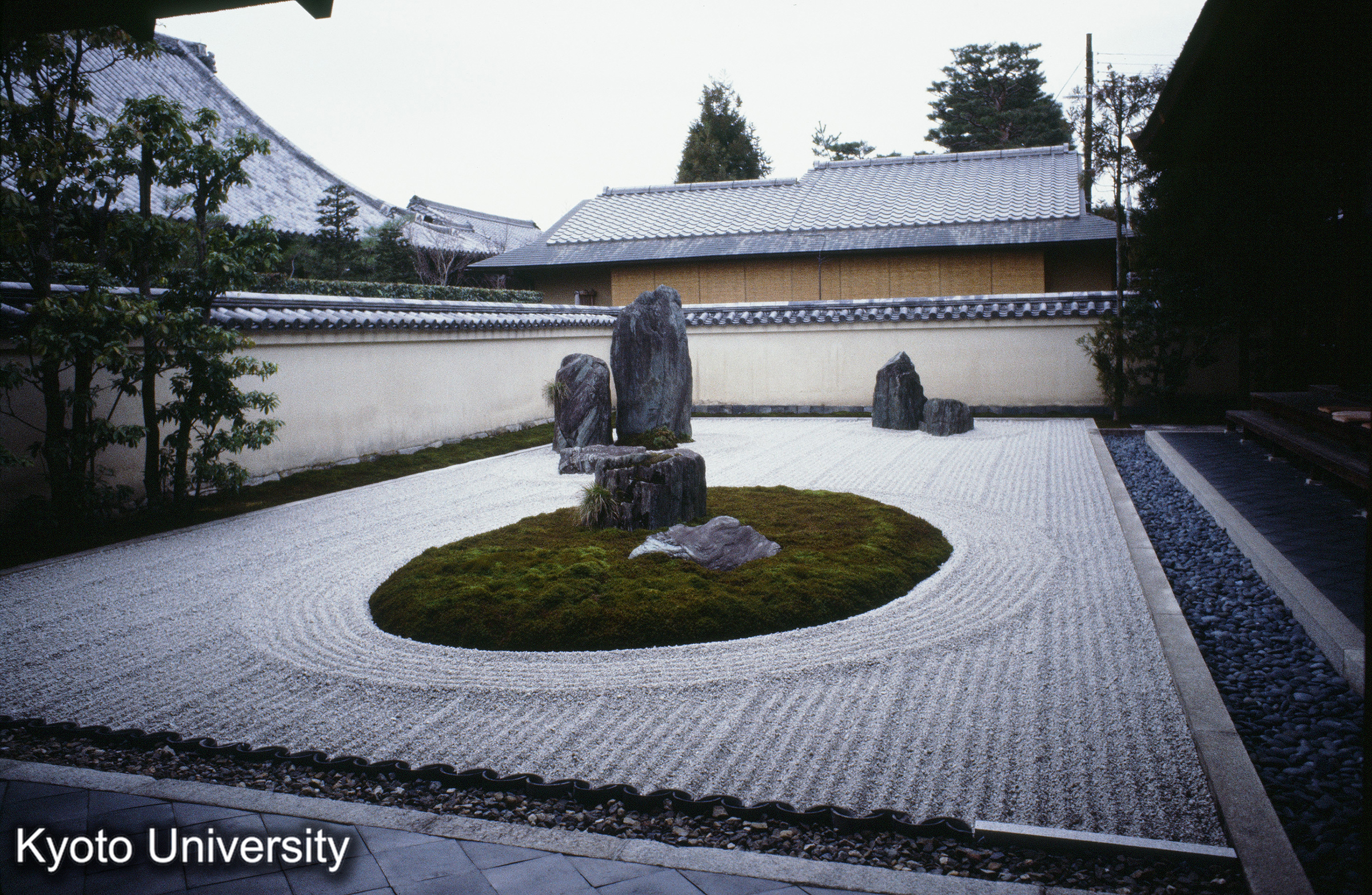 ［スライド］ (1)