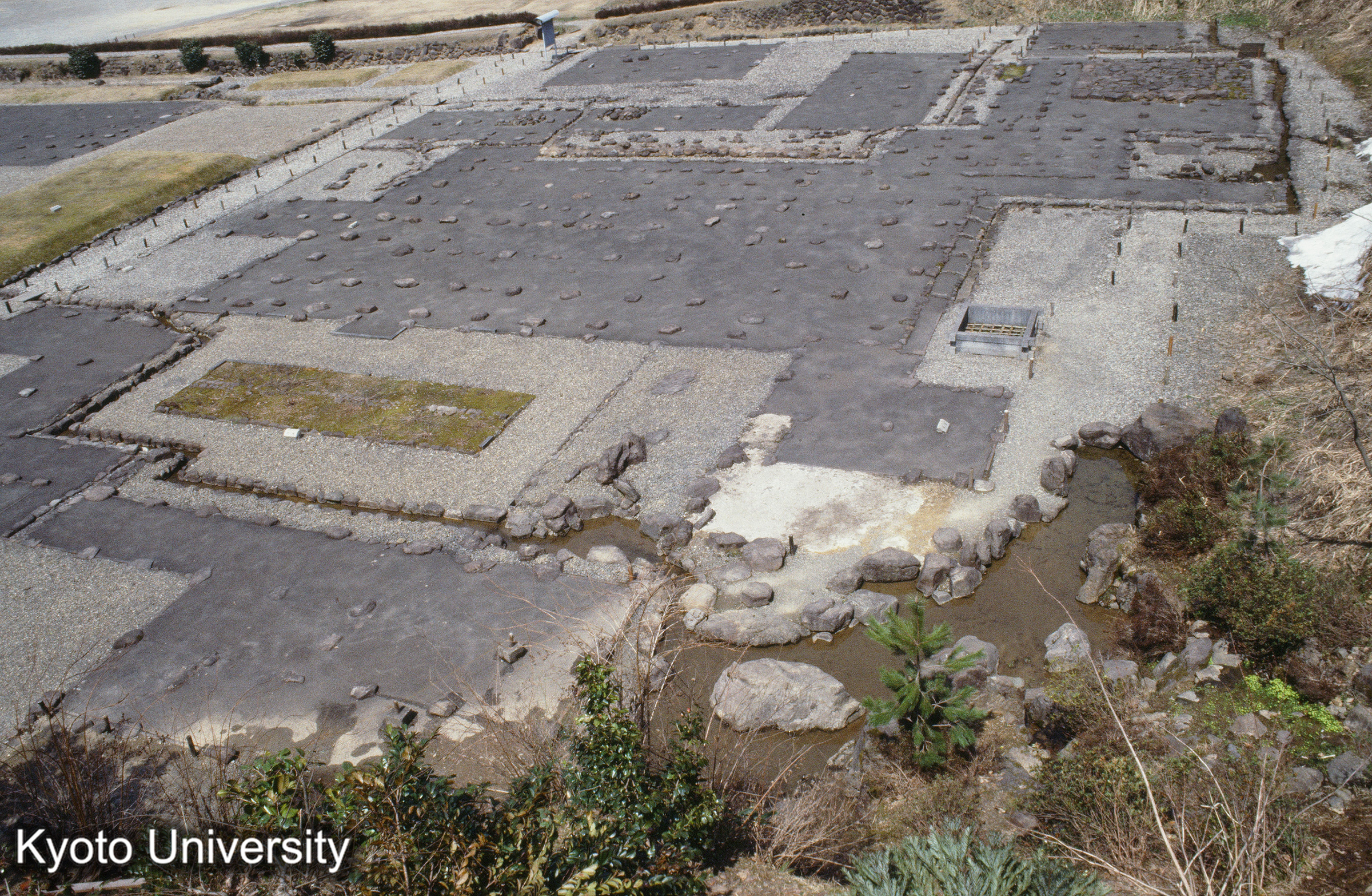 ［スライド］ (1)