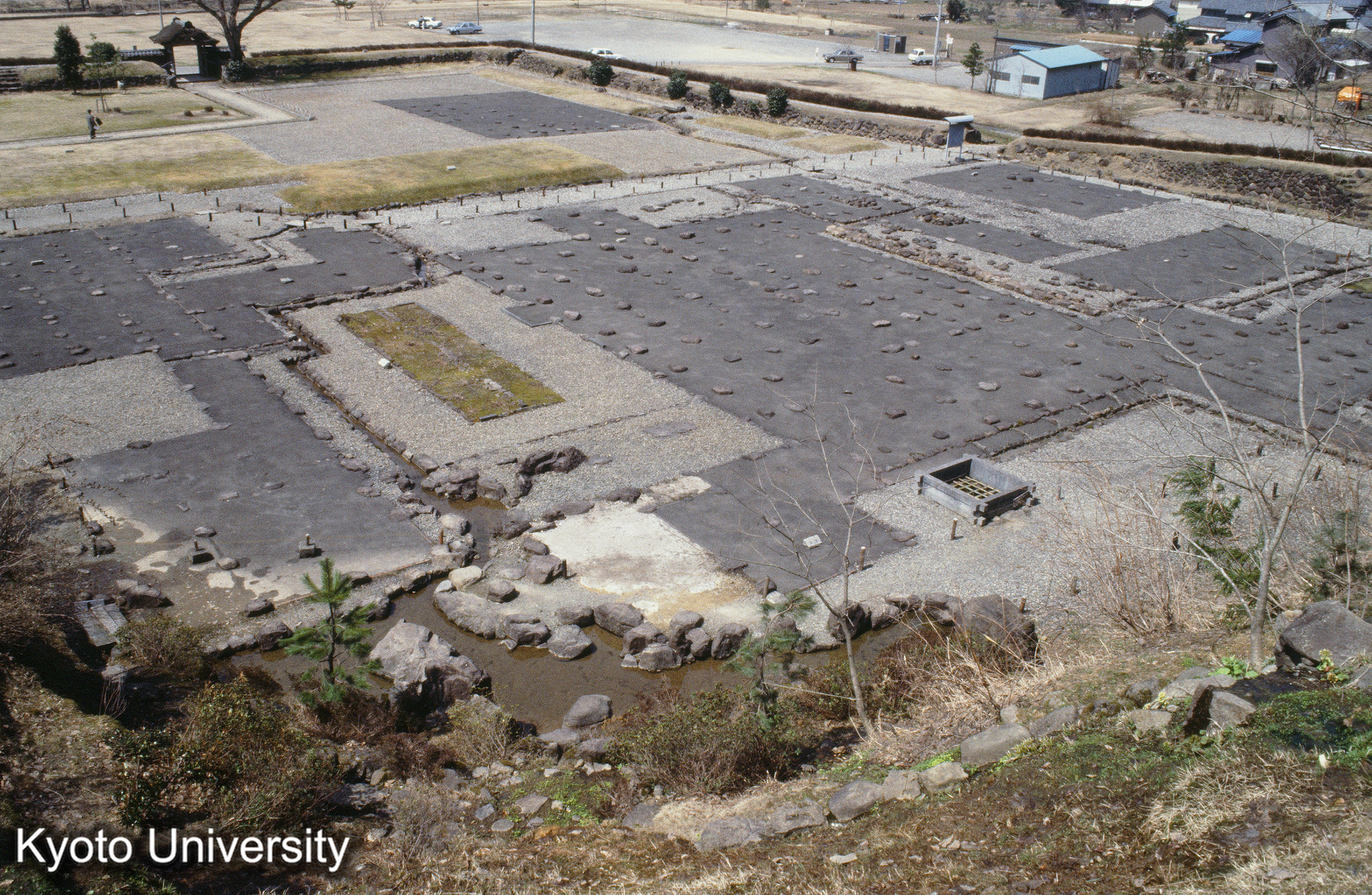 ［スライド］ (1)