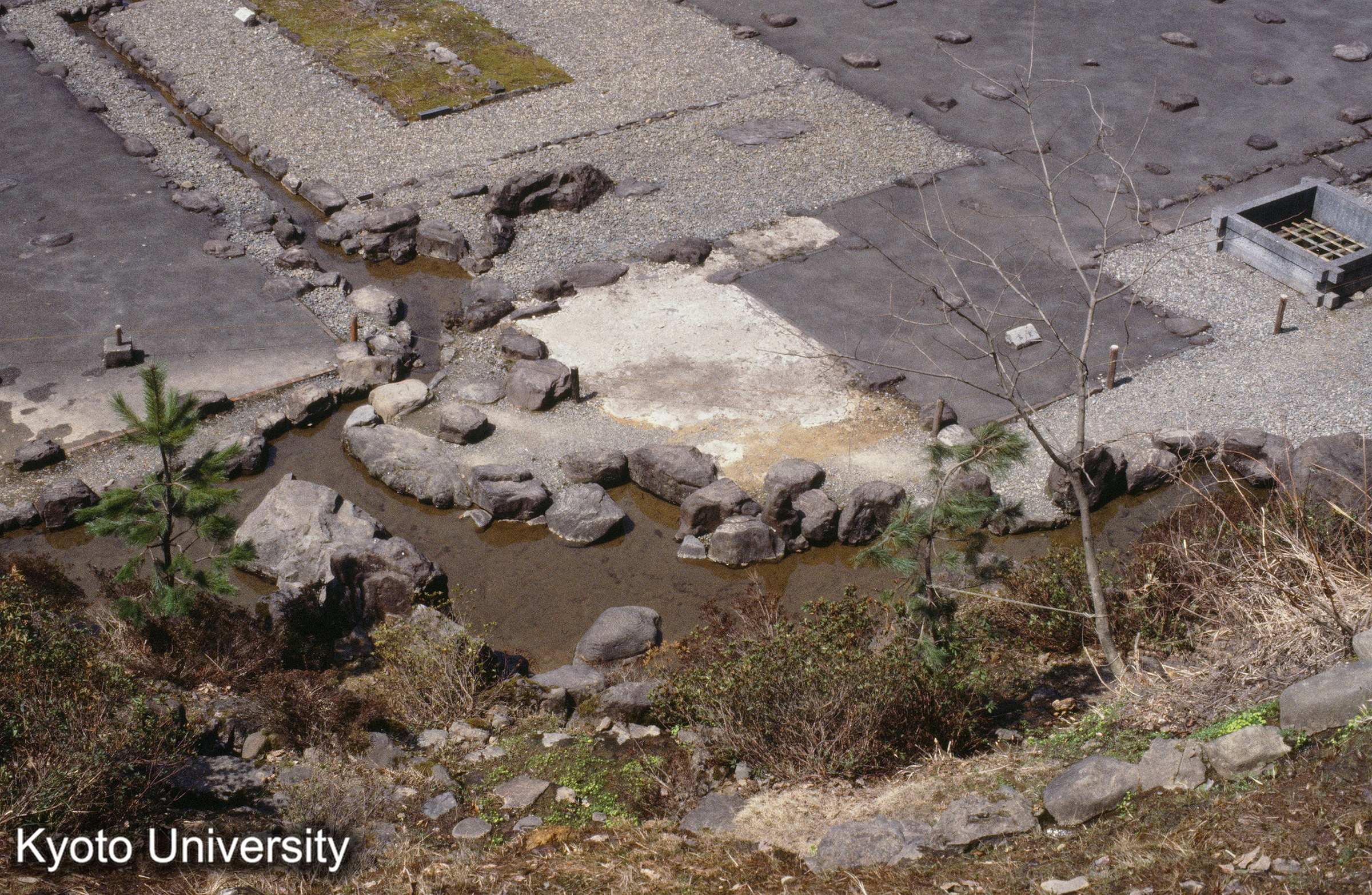 ［スライド］ (1)