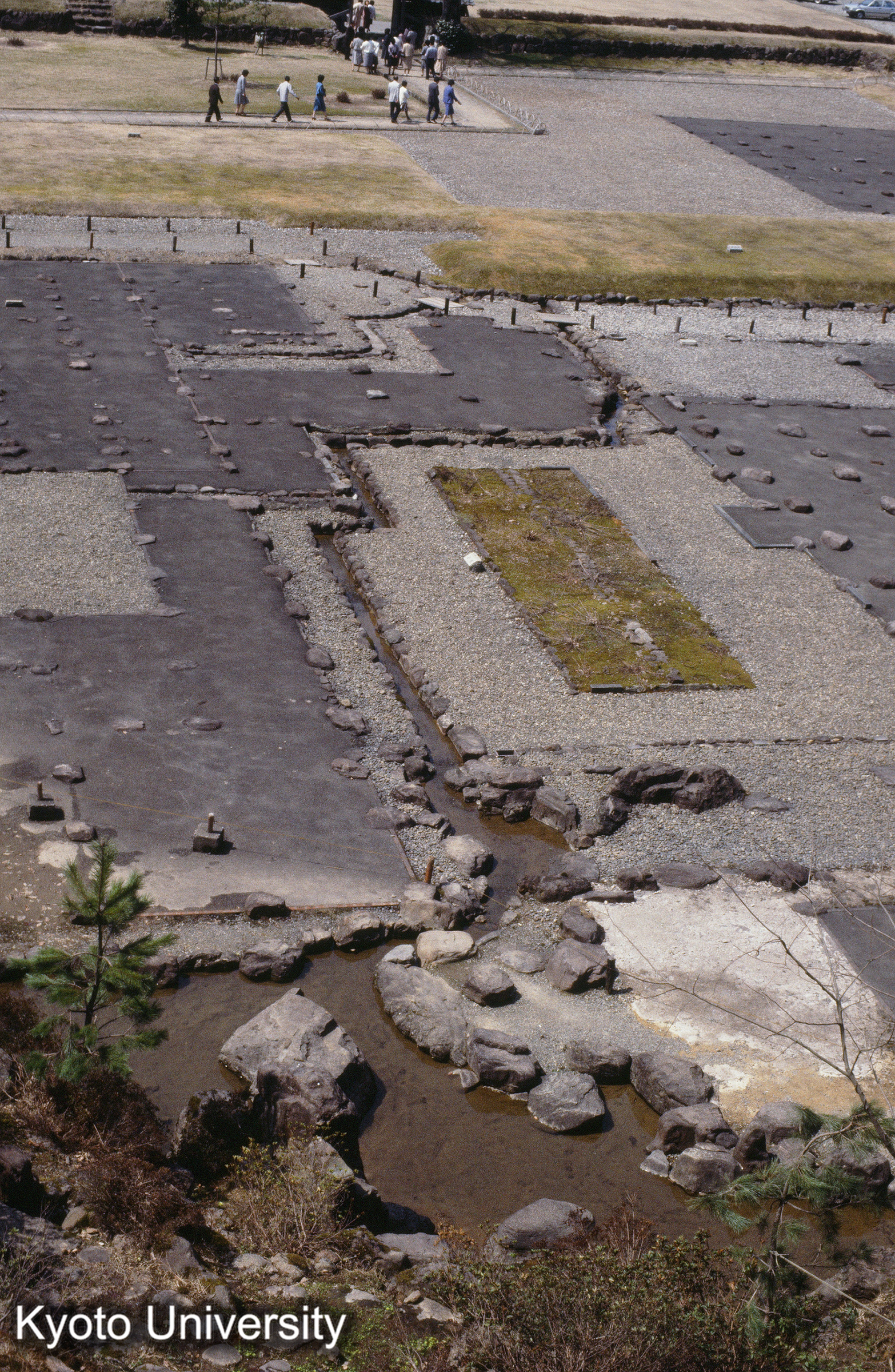 ［スライド］ (1)