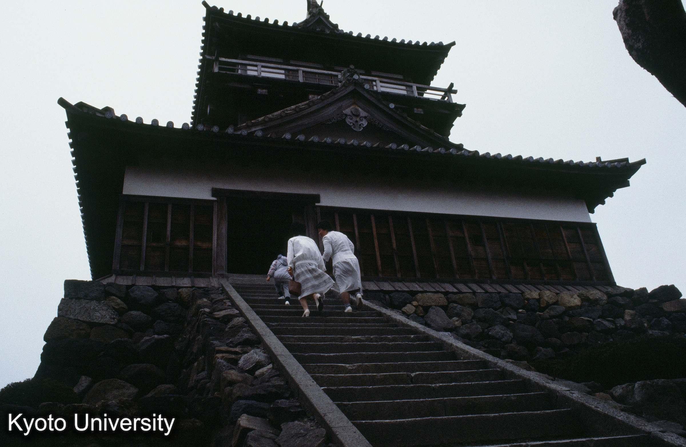 ［スライド］ (1)