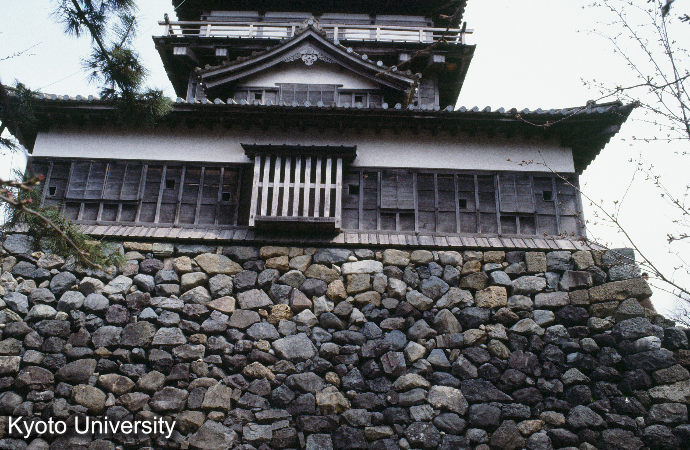 ［スライド］ (1)