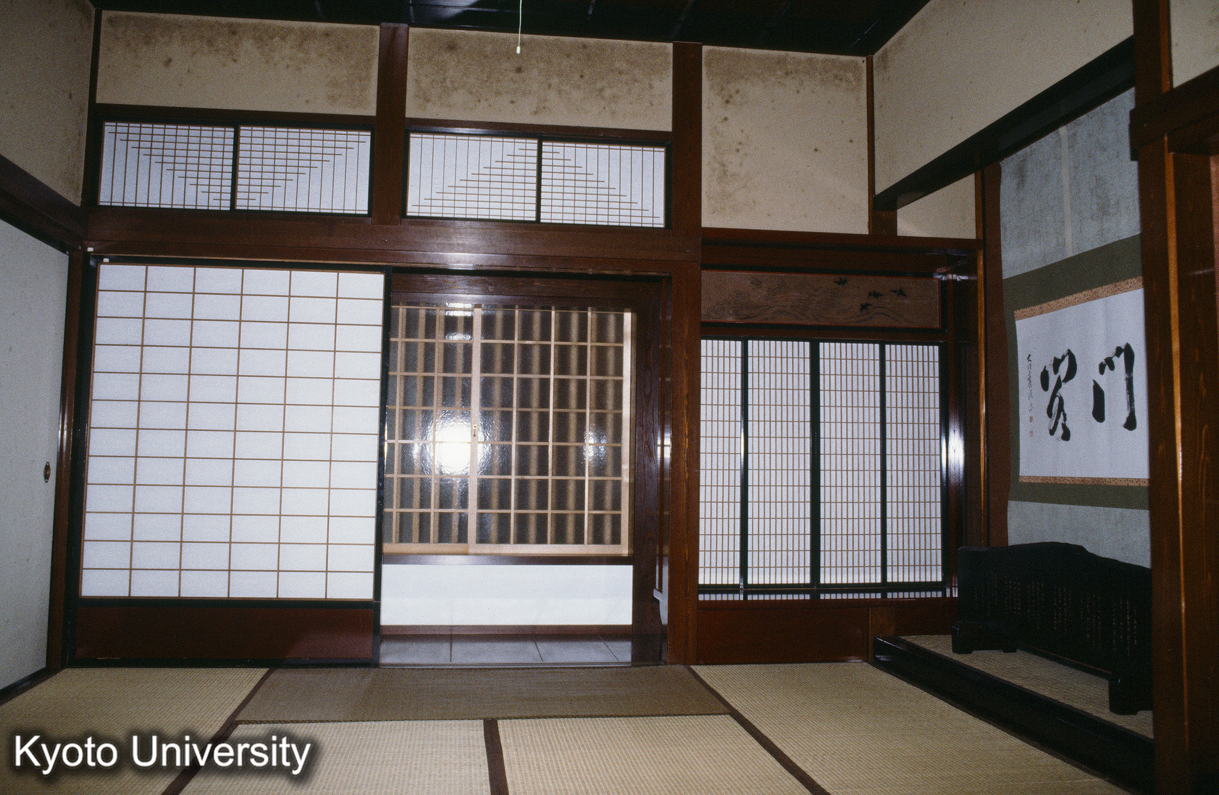 ［スライド］ (1)