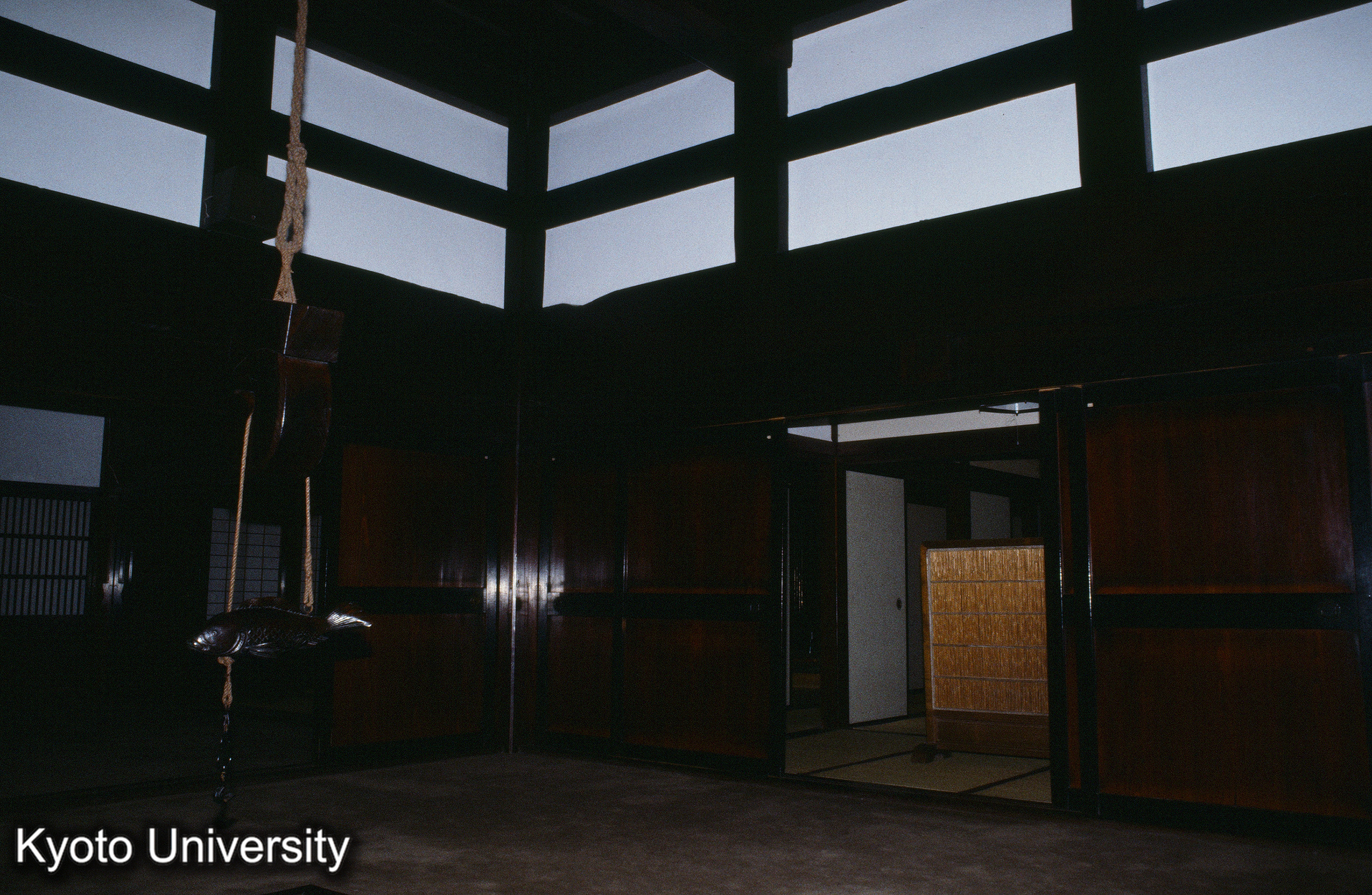 ［スライド］ (1)