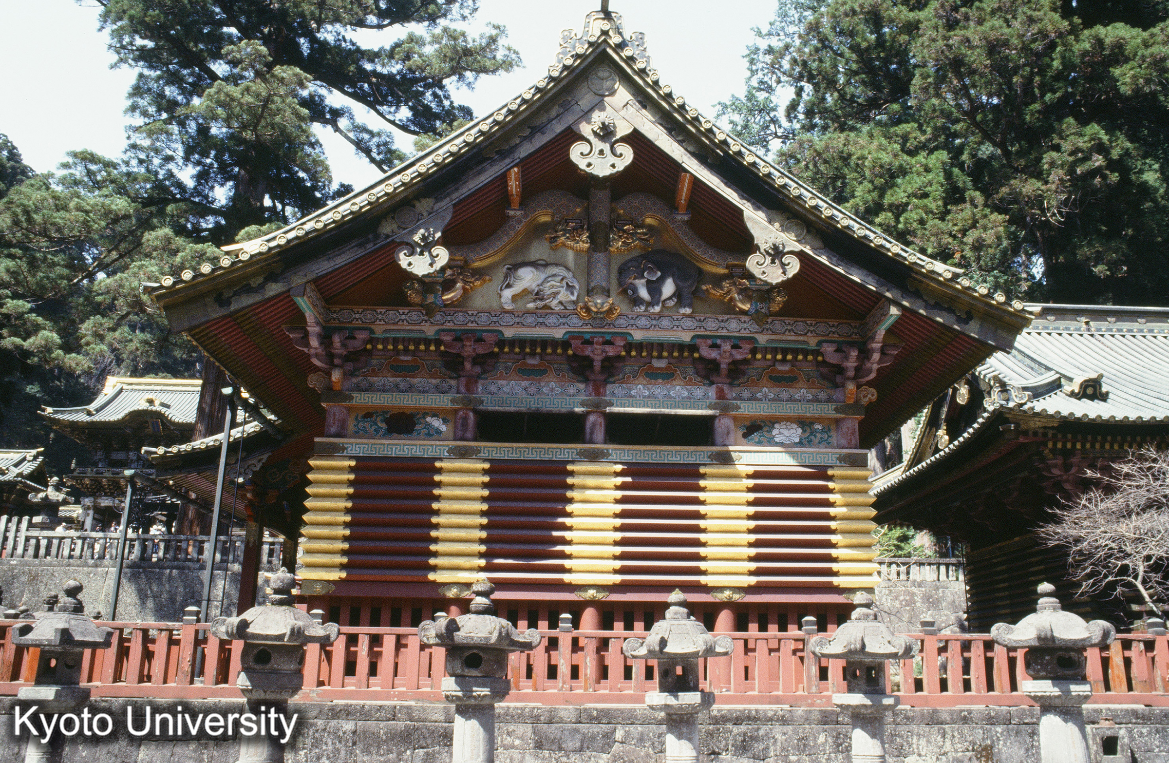 ［スライド］ (1)