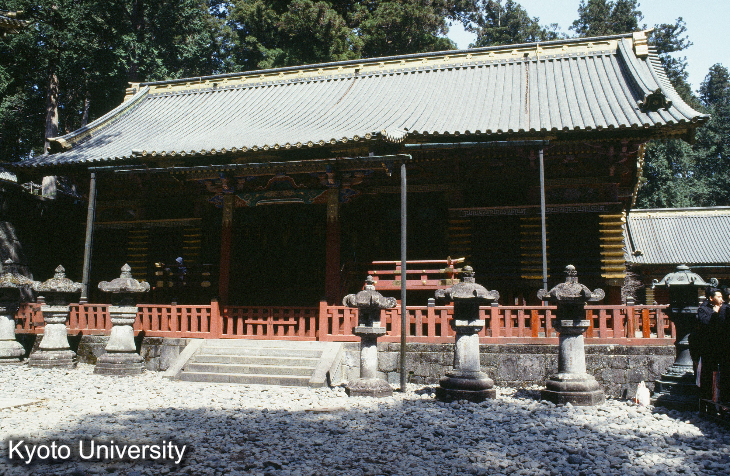 ［スライド］ (1)