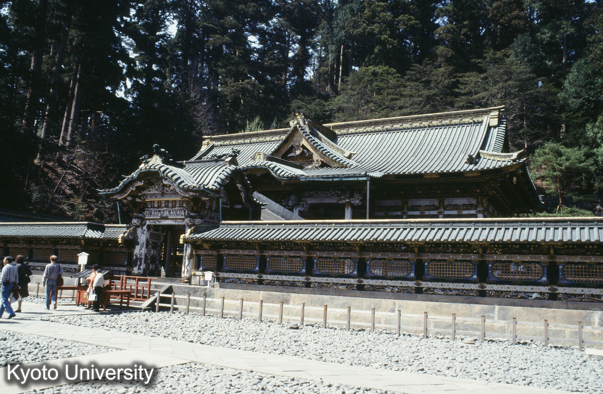 ［スライド］ (1)