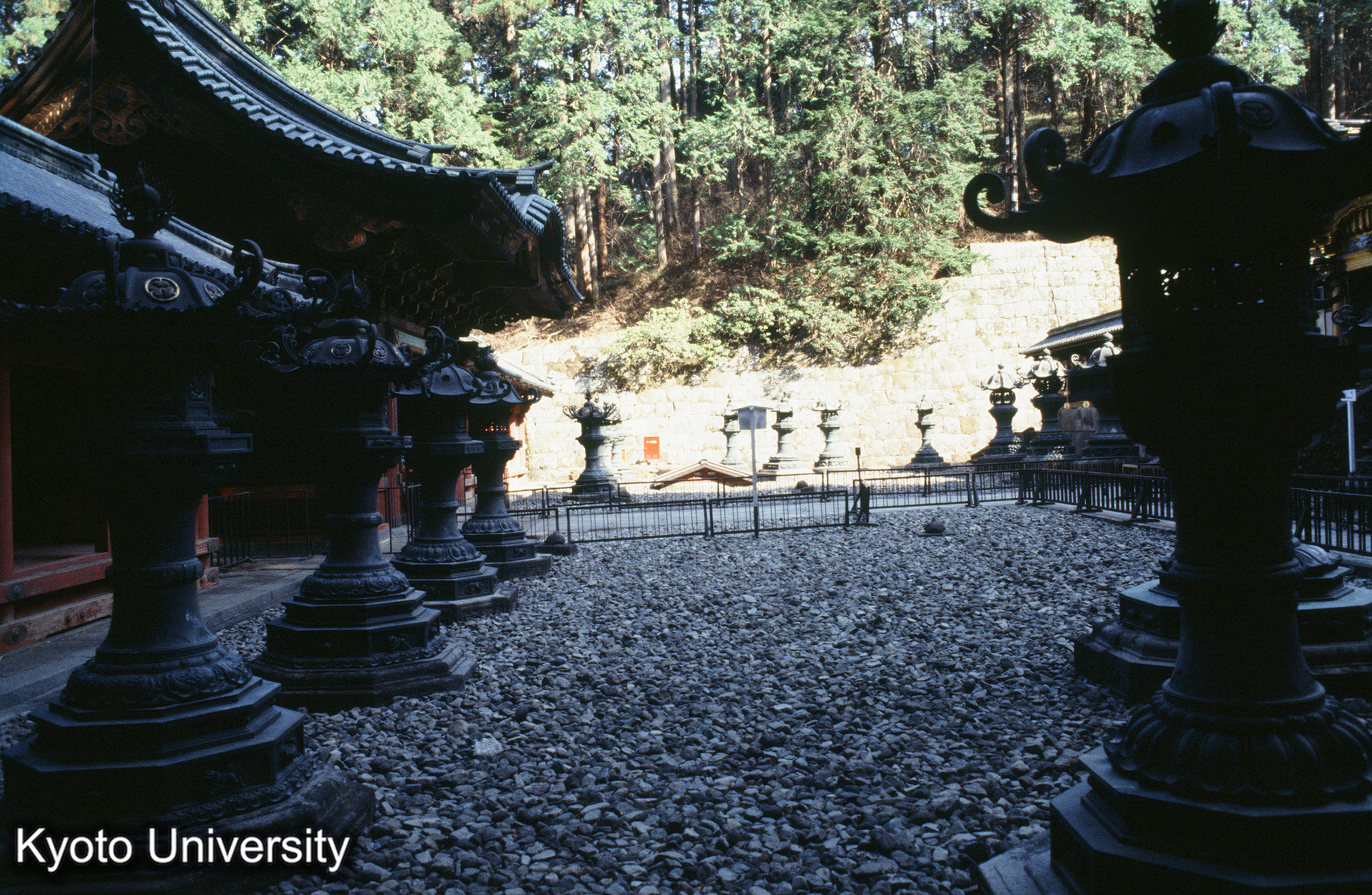 ［スライド］ (1)