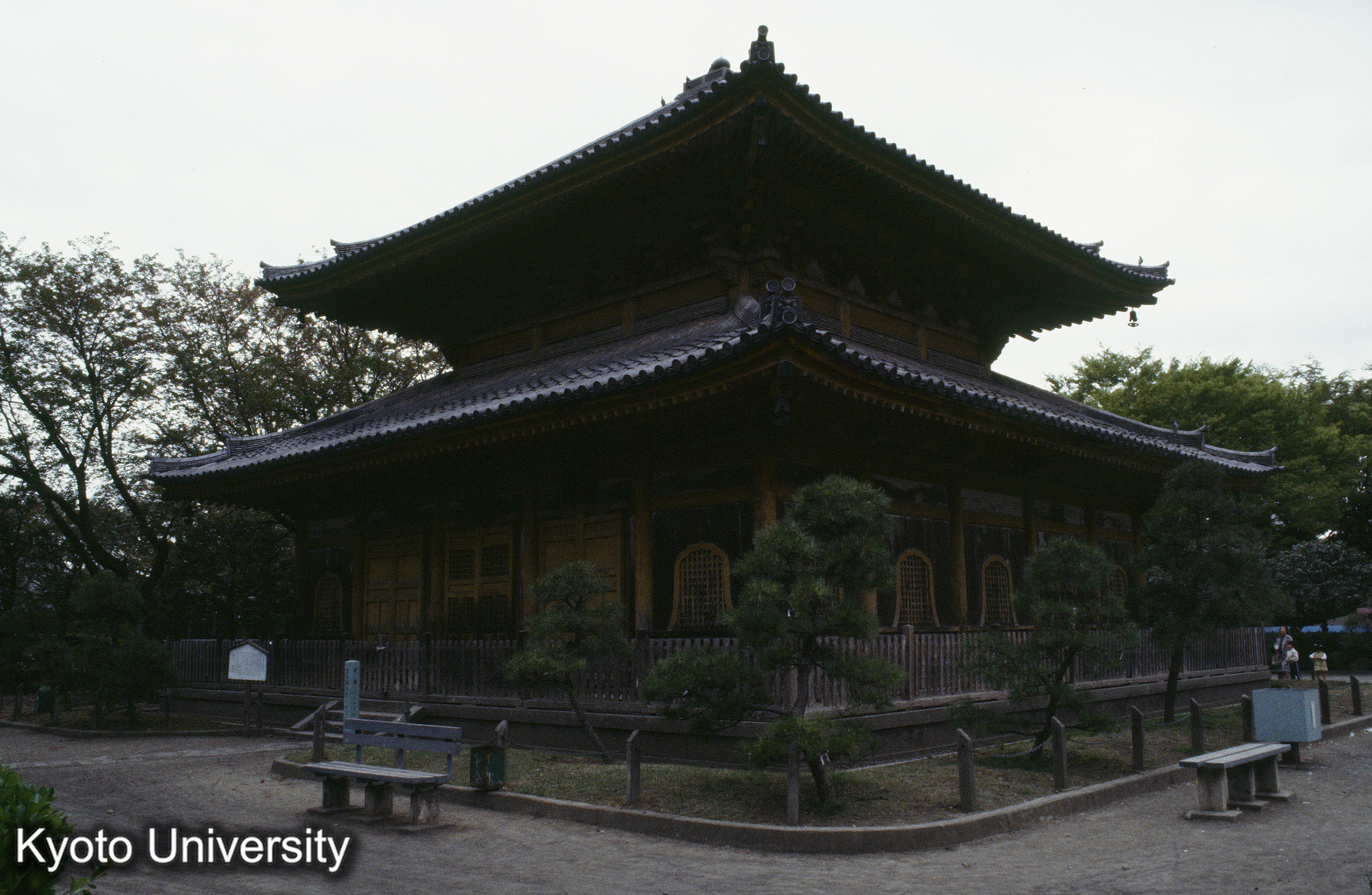 ［スライド］ (1)