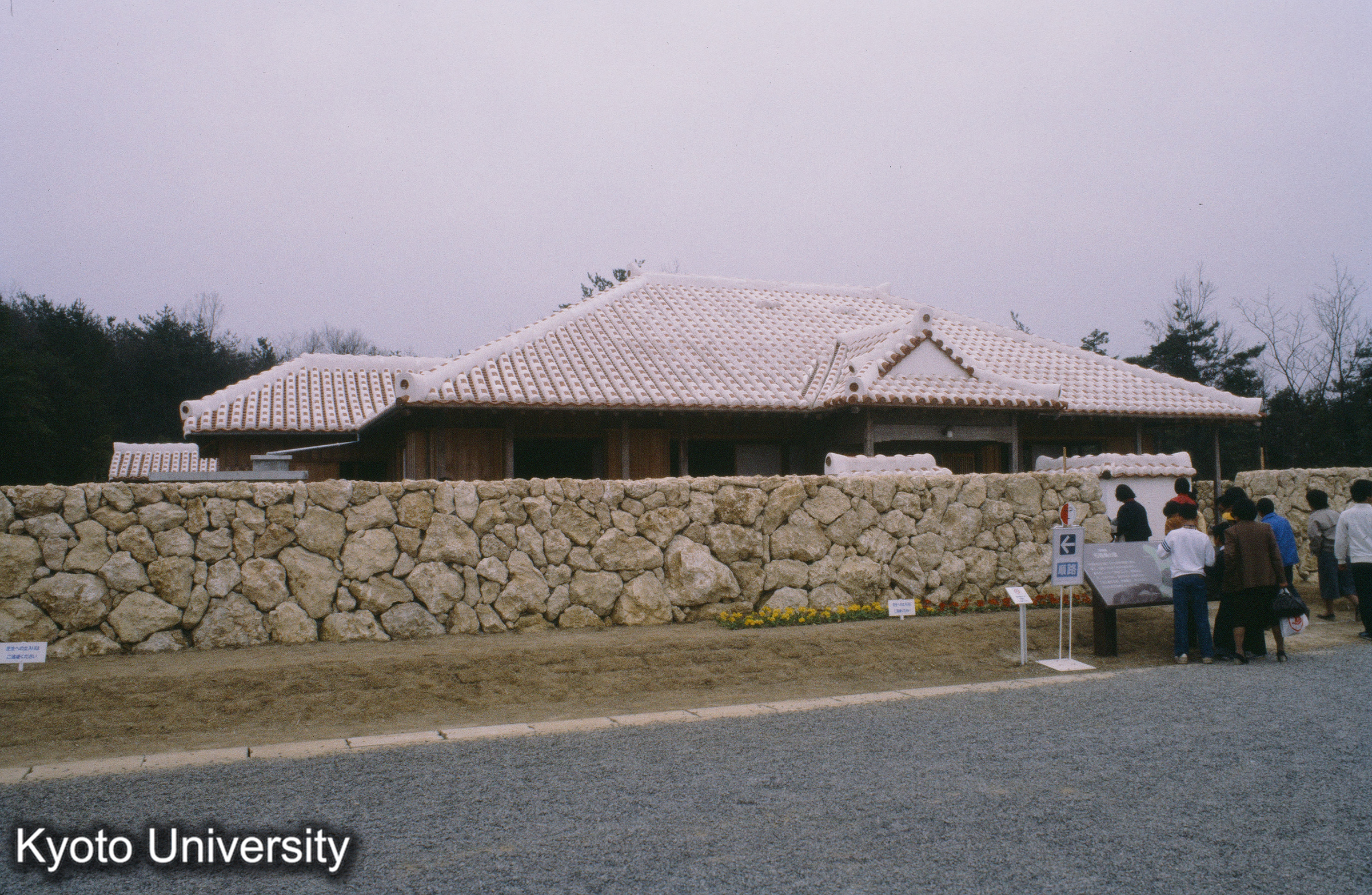 ［スライド］ (1)