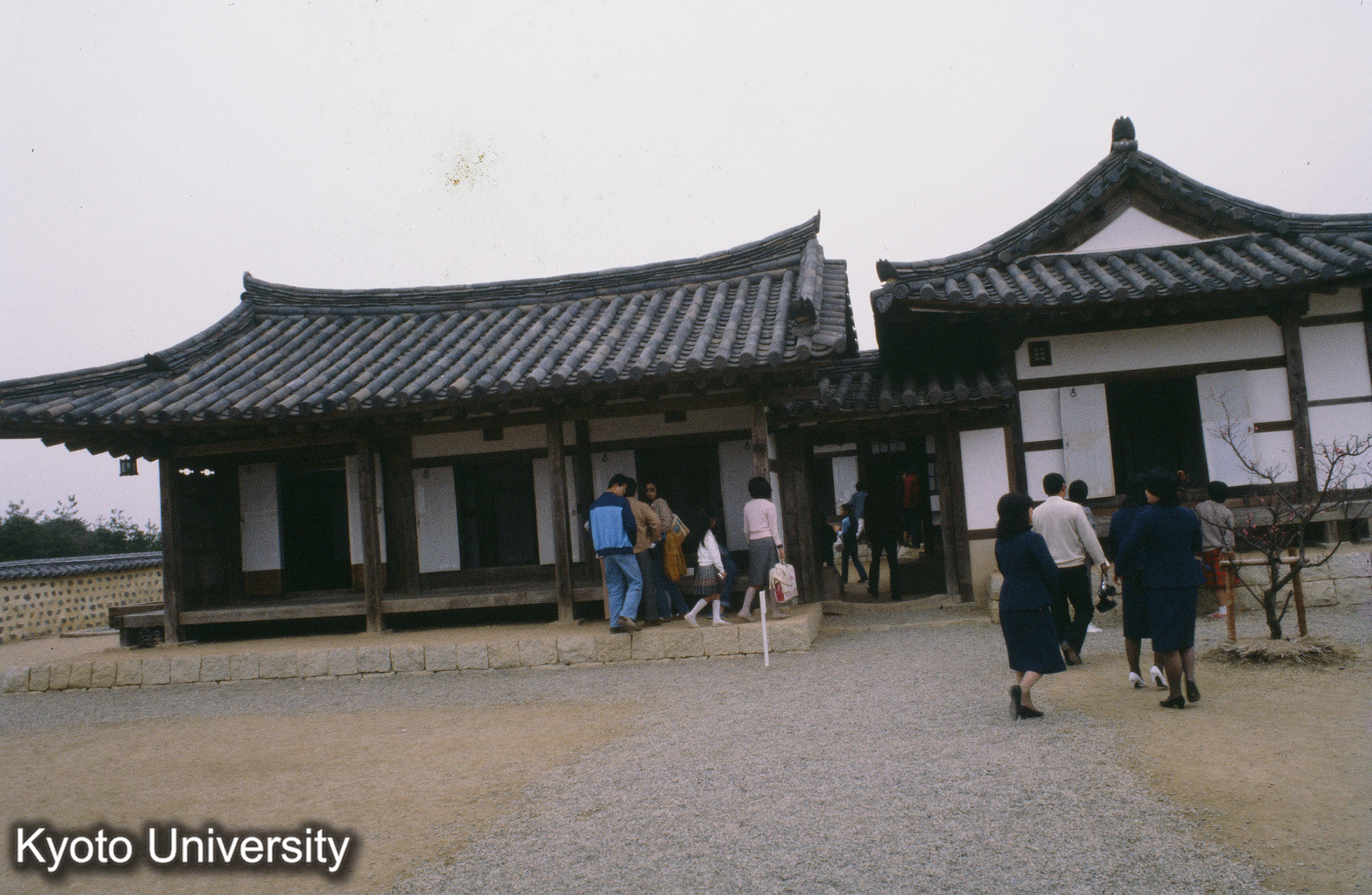 ［スライド］ (1)