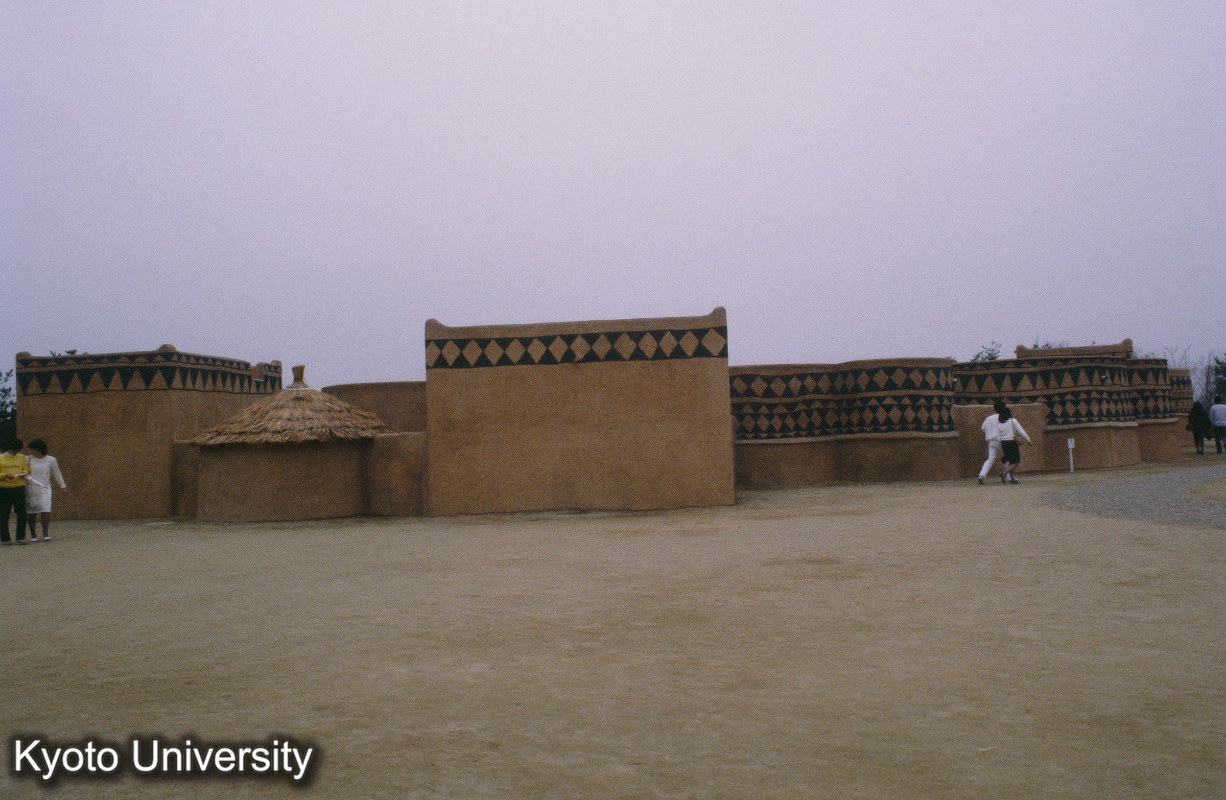 ［スライド］ (1)