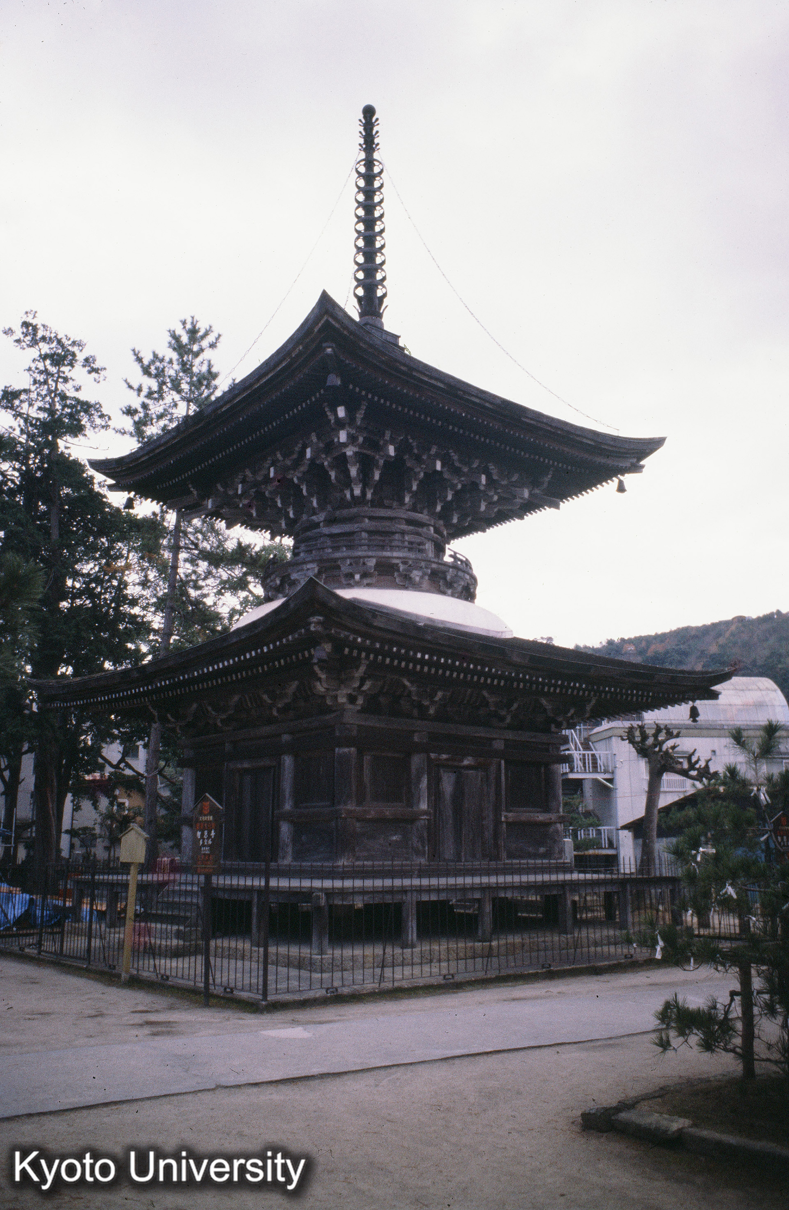 ［スライド］ (1)