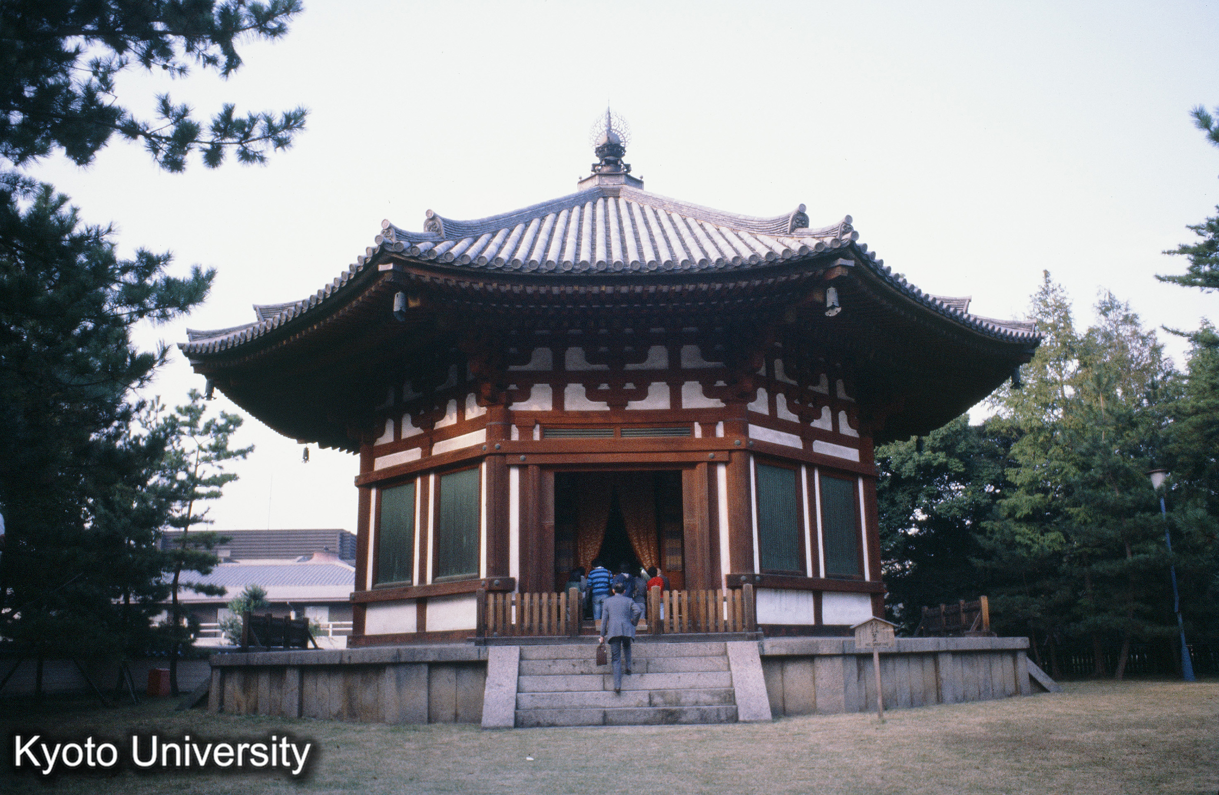 ［スライド］ (1)