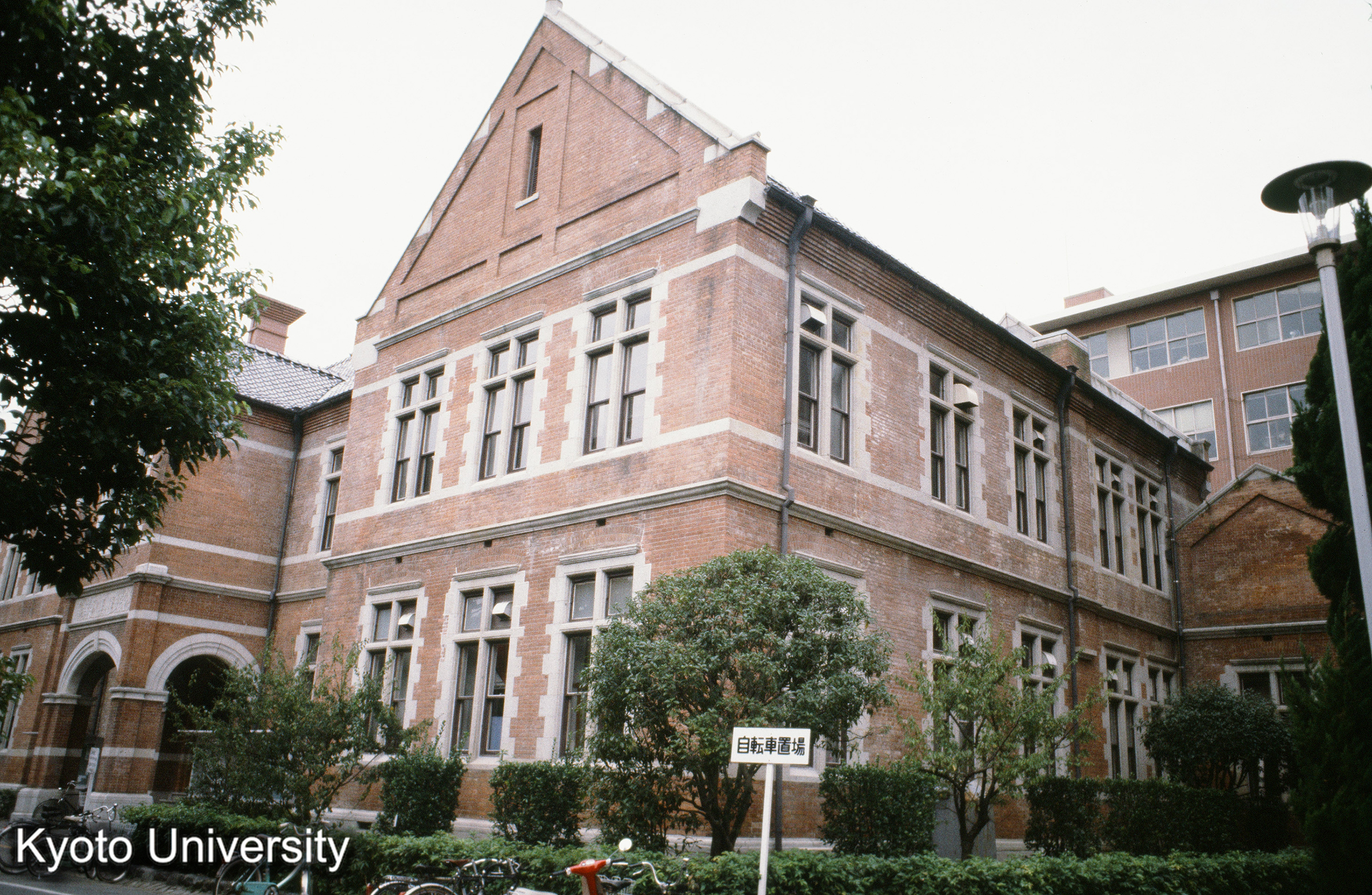 ［スライド］ (1)