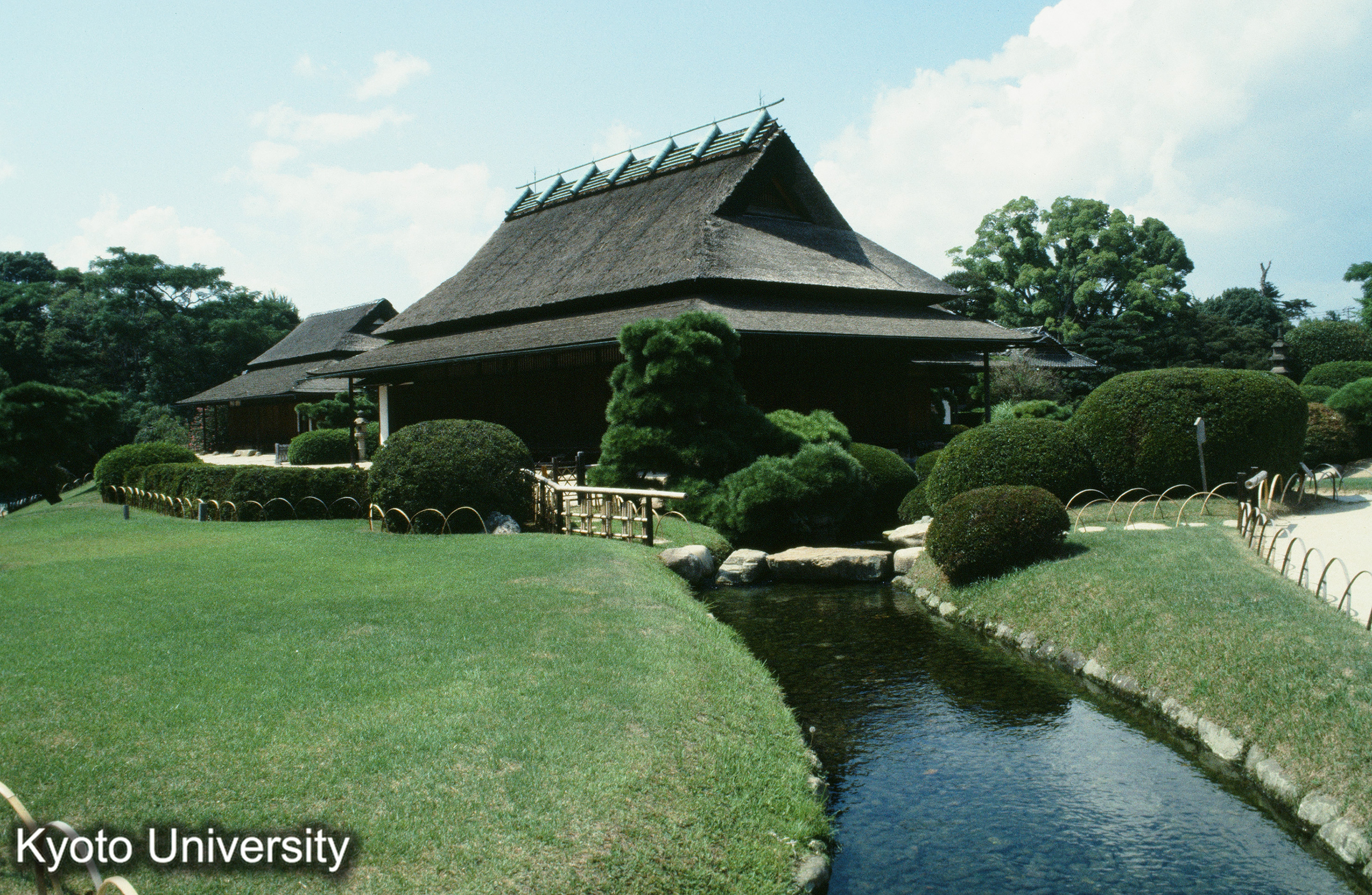 ［スライド］ (1)