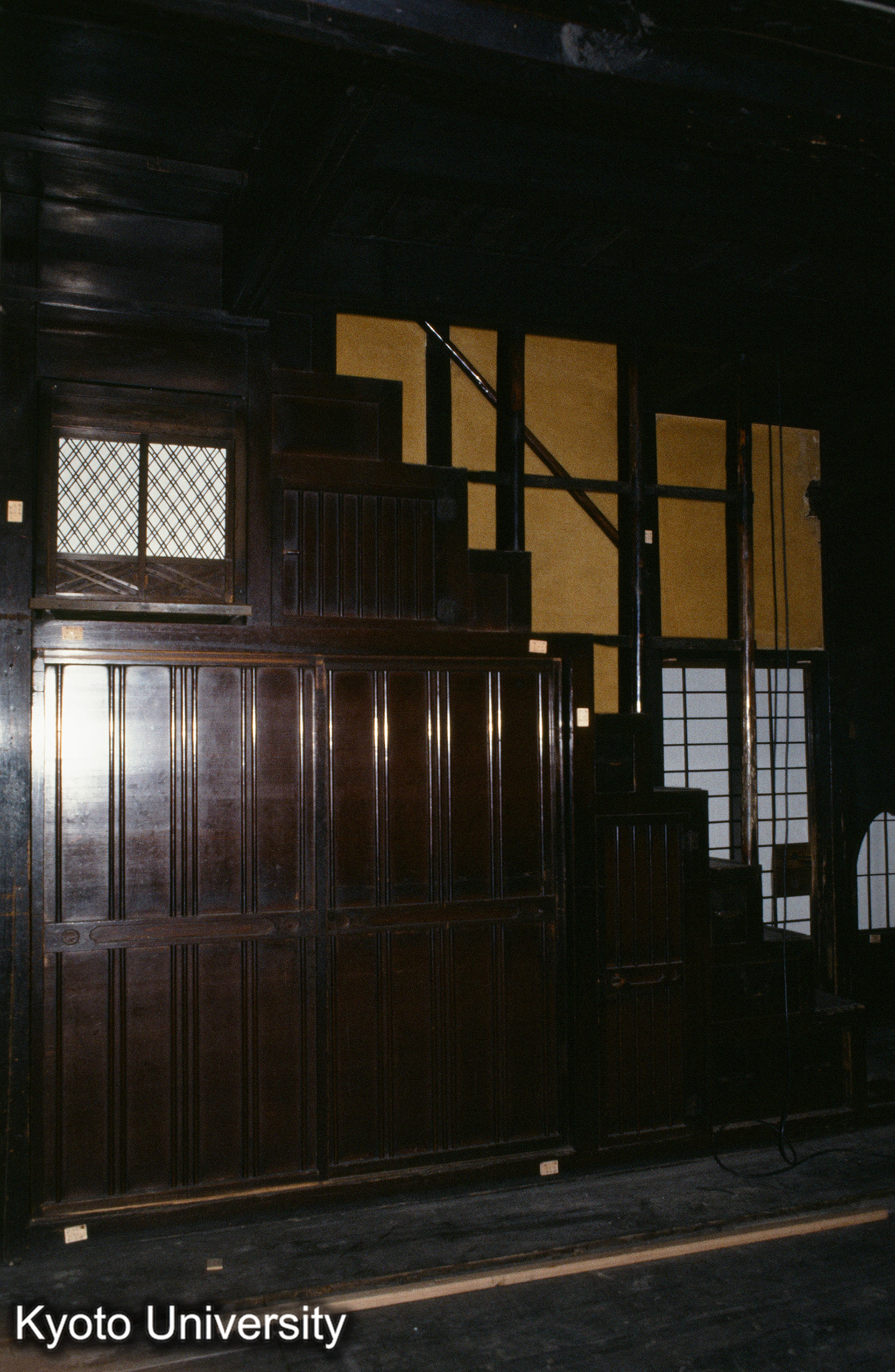 ［スライド］ (1)